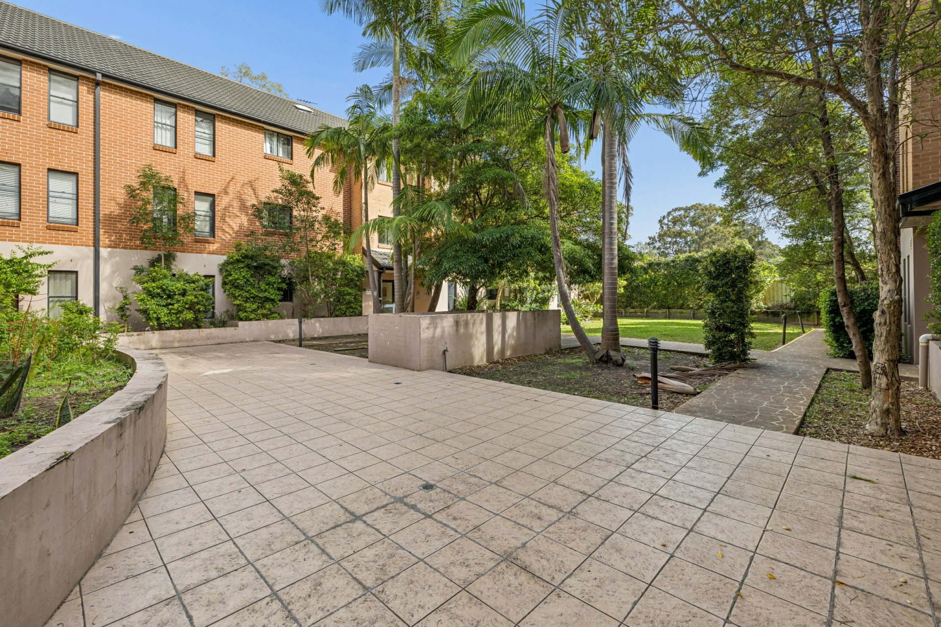 18/38 Meredith Street — photo 13 of 13