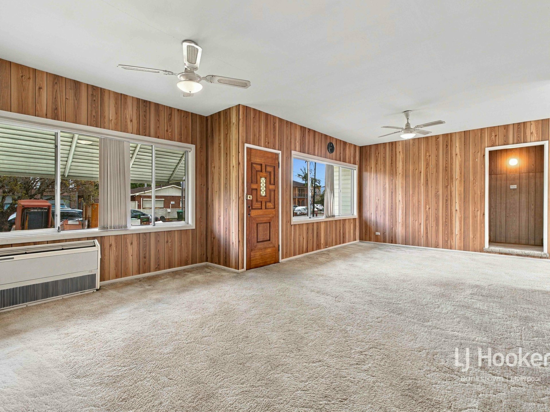 24 Orchard Rd — photo 2 of 9