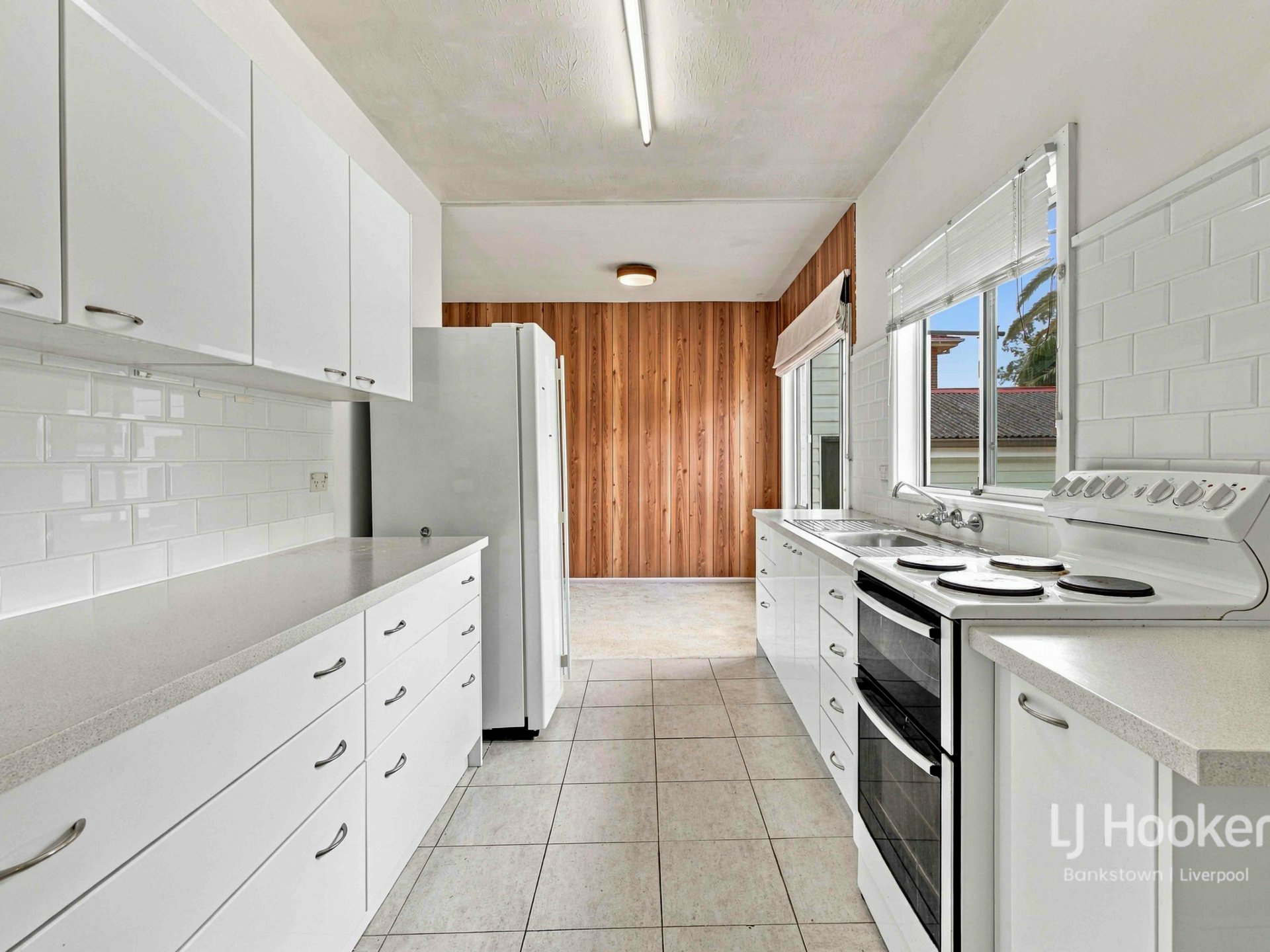 24 Orchard Rd — photo 4 of 9