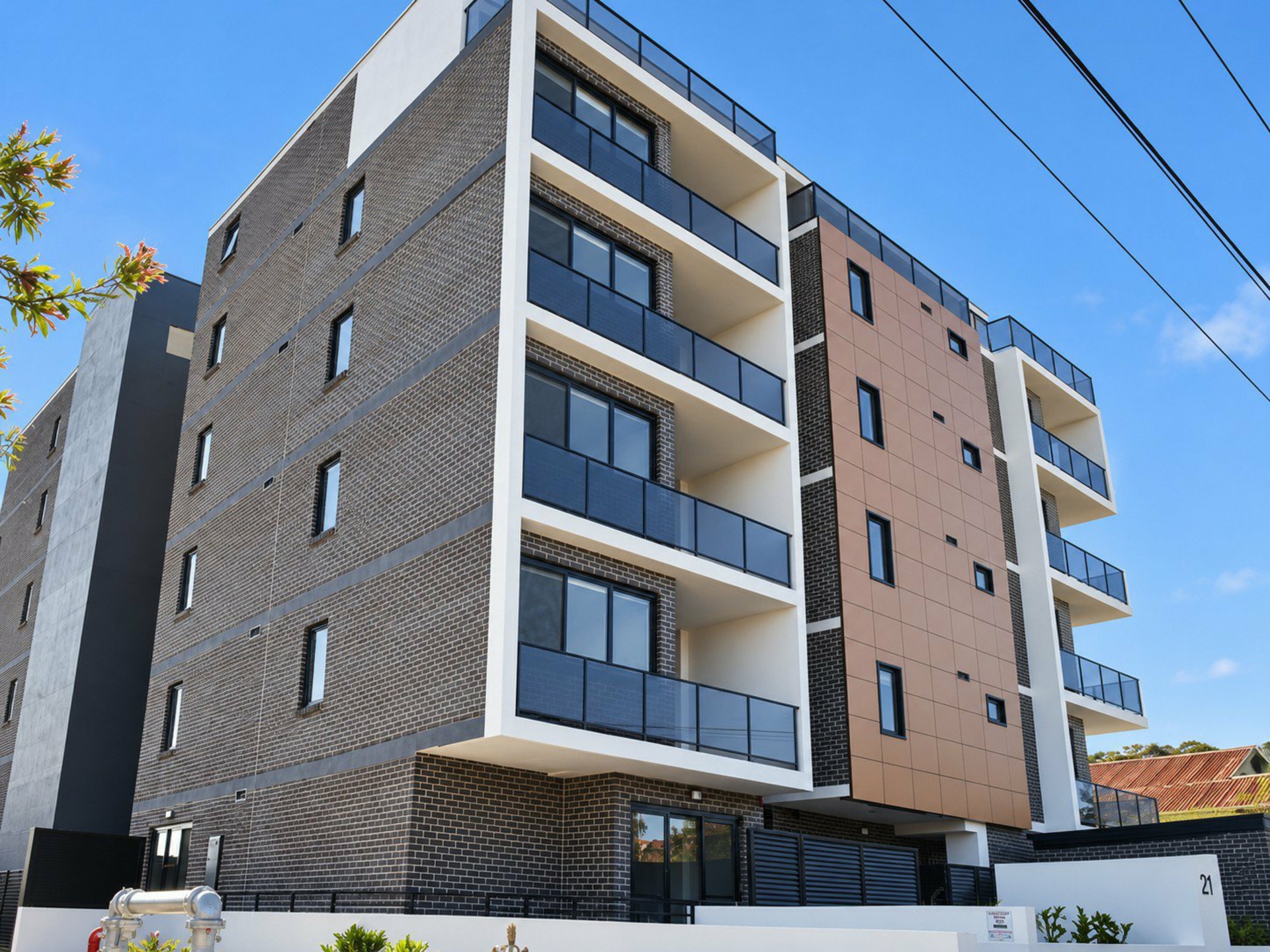 305/21-25 Leonard Street — photo from LJ Hooker Bankstown