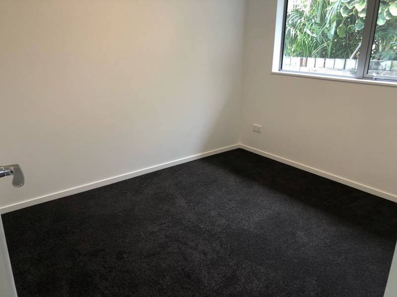 Te Atatu Peninsula, 0610