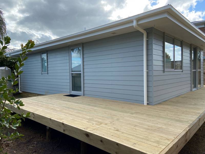 Te Atatu Peninsula, 0610
