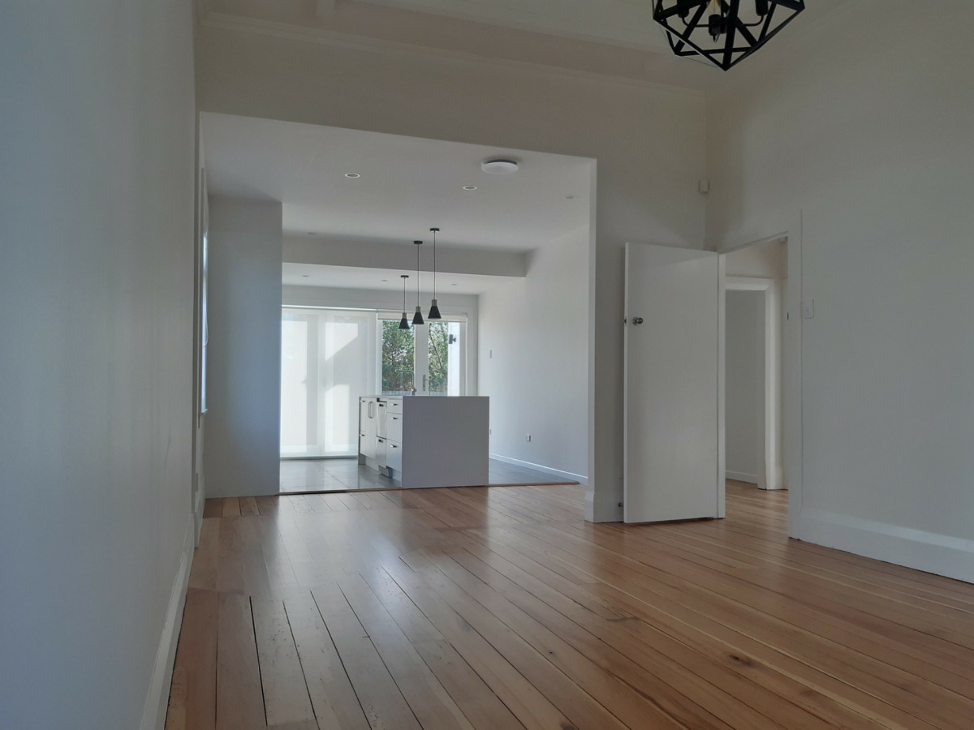Mount Eden, 1024