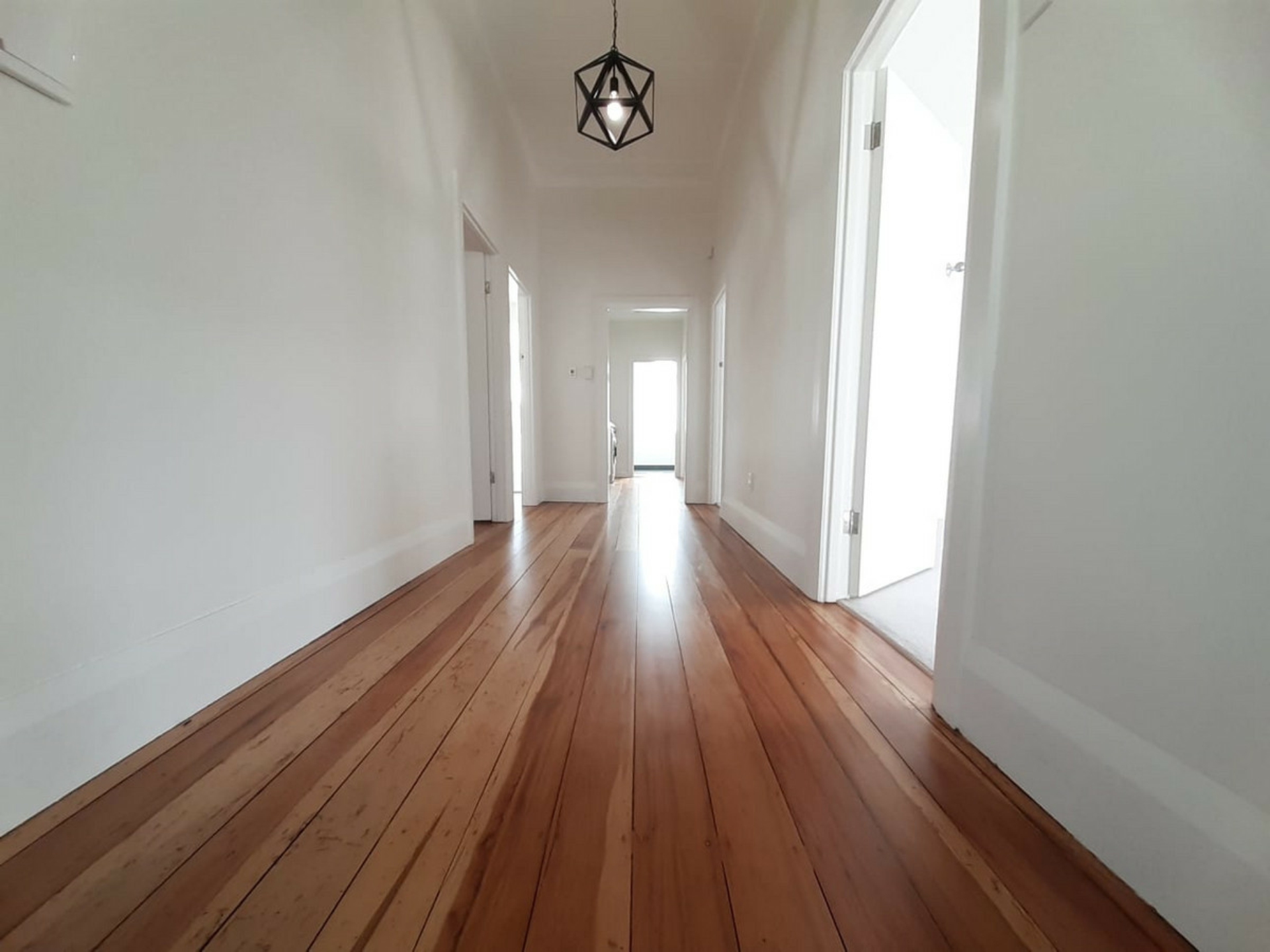 Mount Eden, 1024