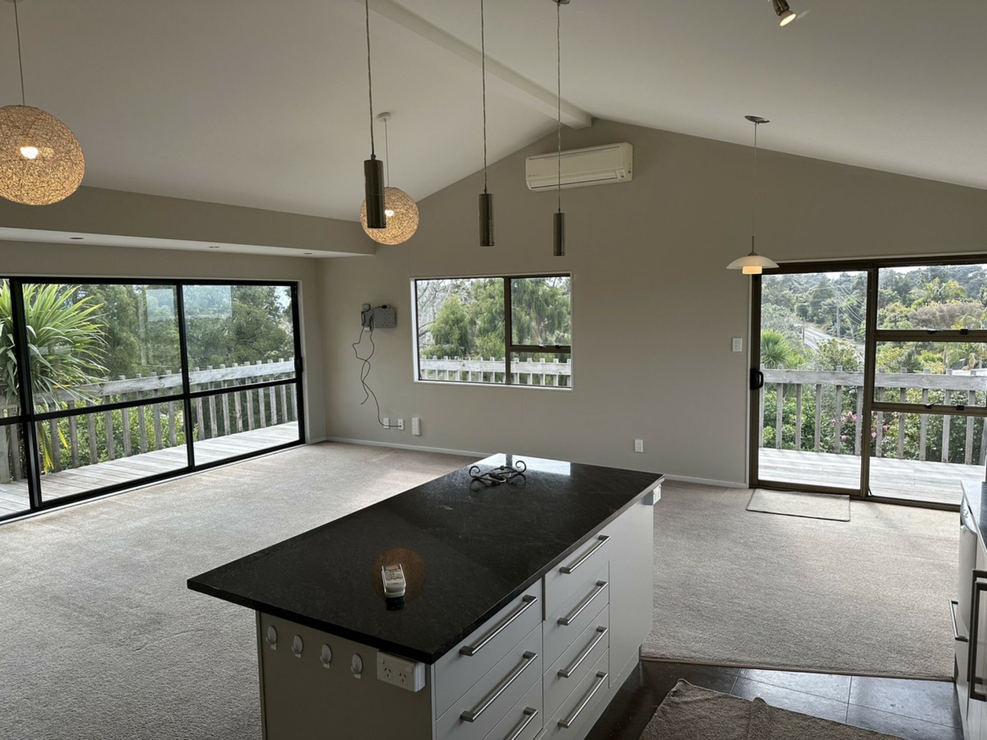 Titirangi, 0604