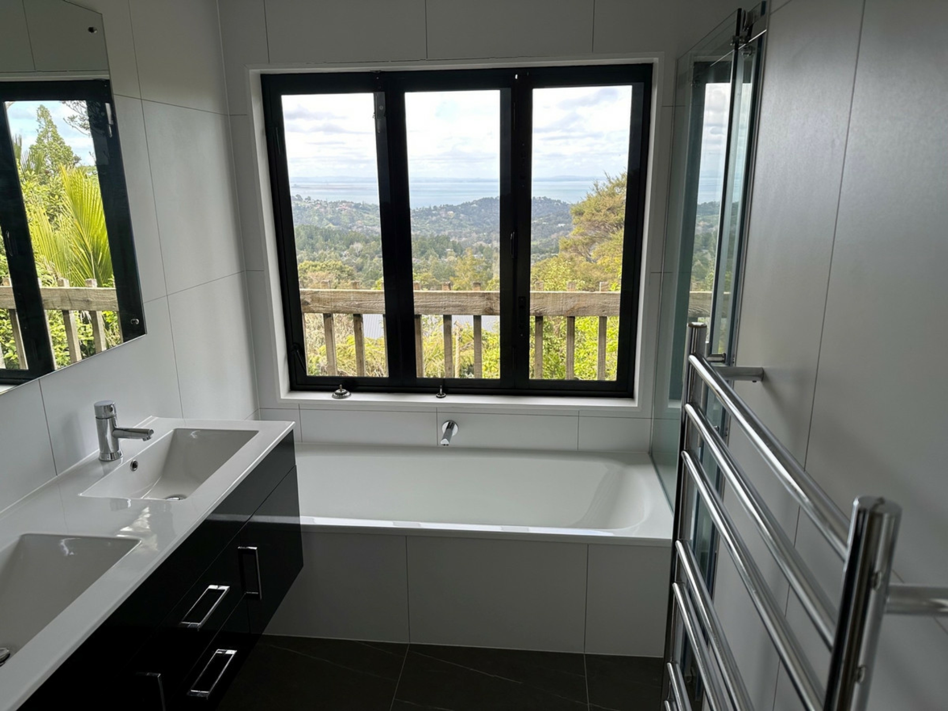 Titirangi, 0604