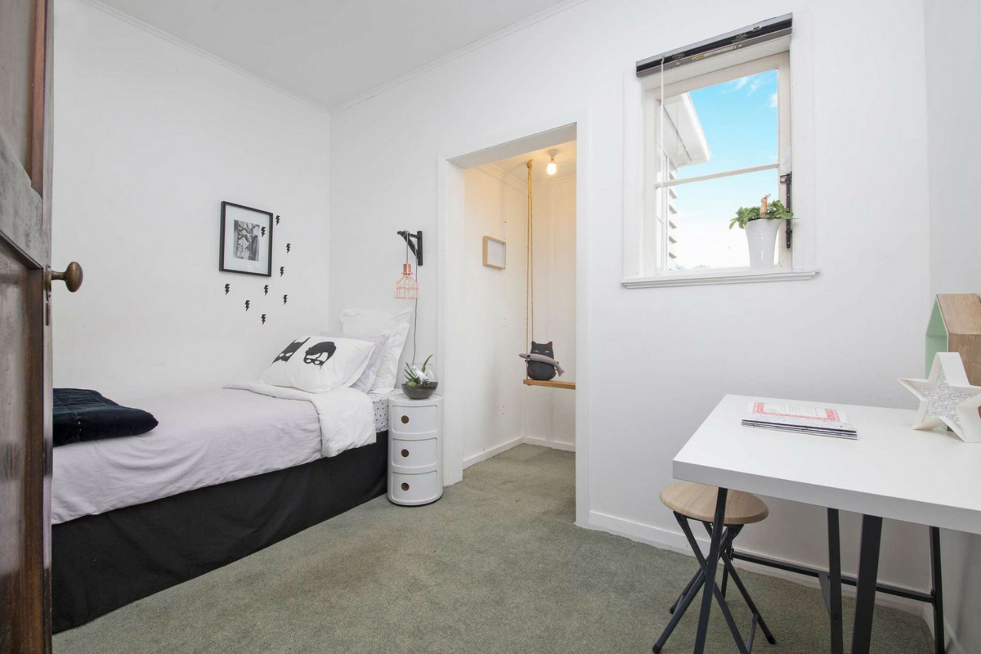 Waterview, 1026