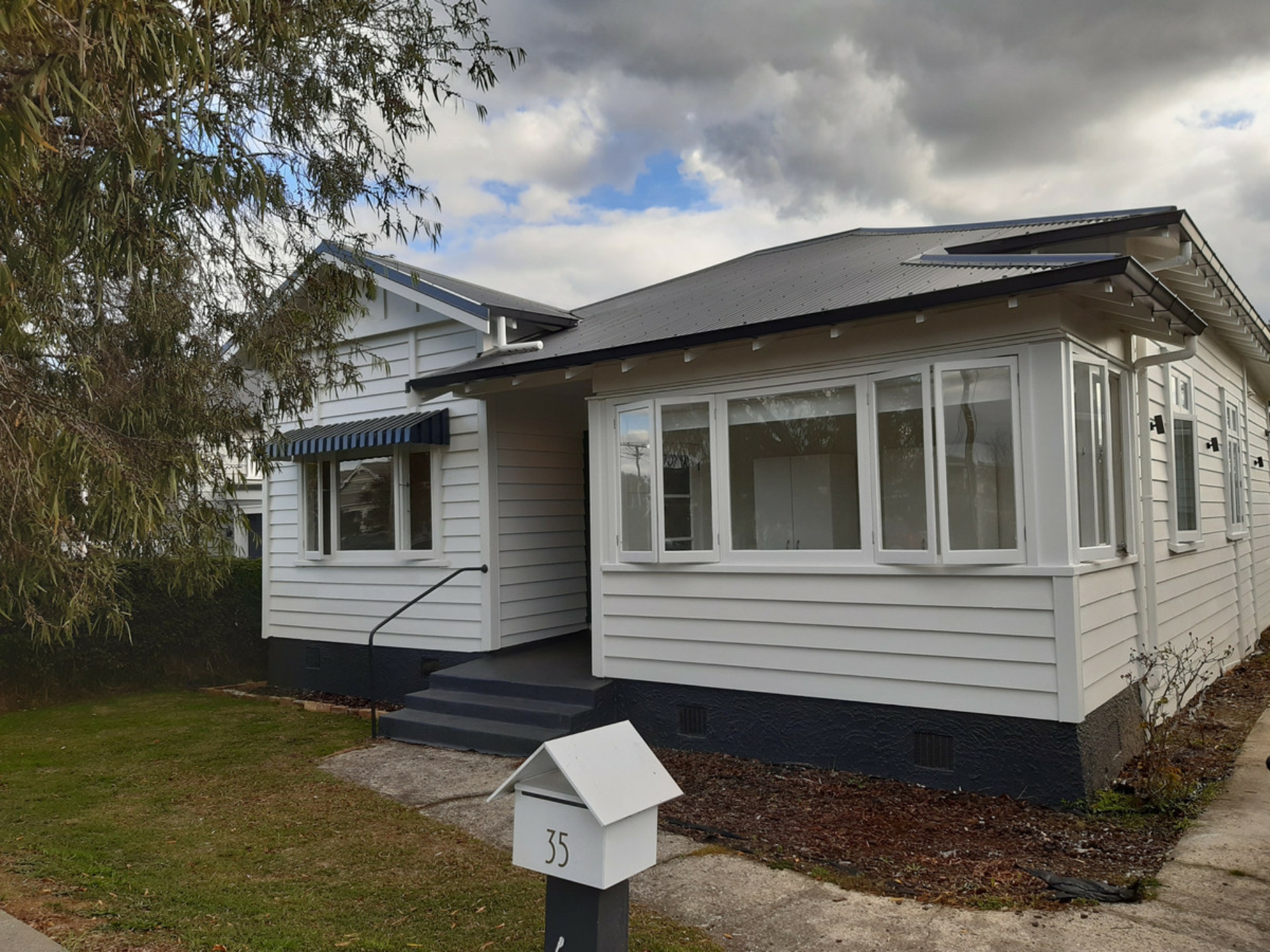 35 Pine Street, MOUNT EDEN