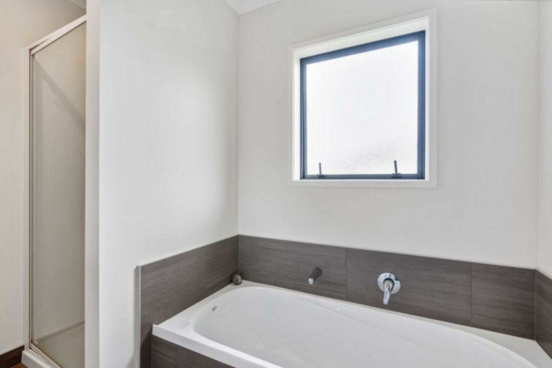 21 Korimako Avenue, MANGERE BRIDGE