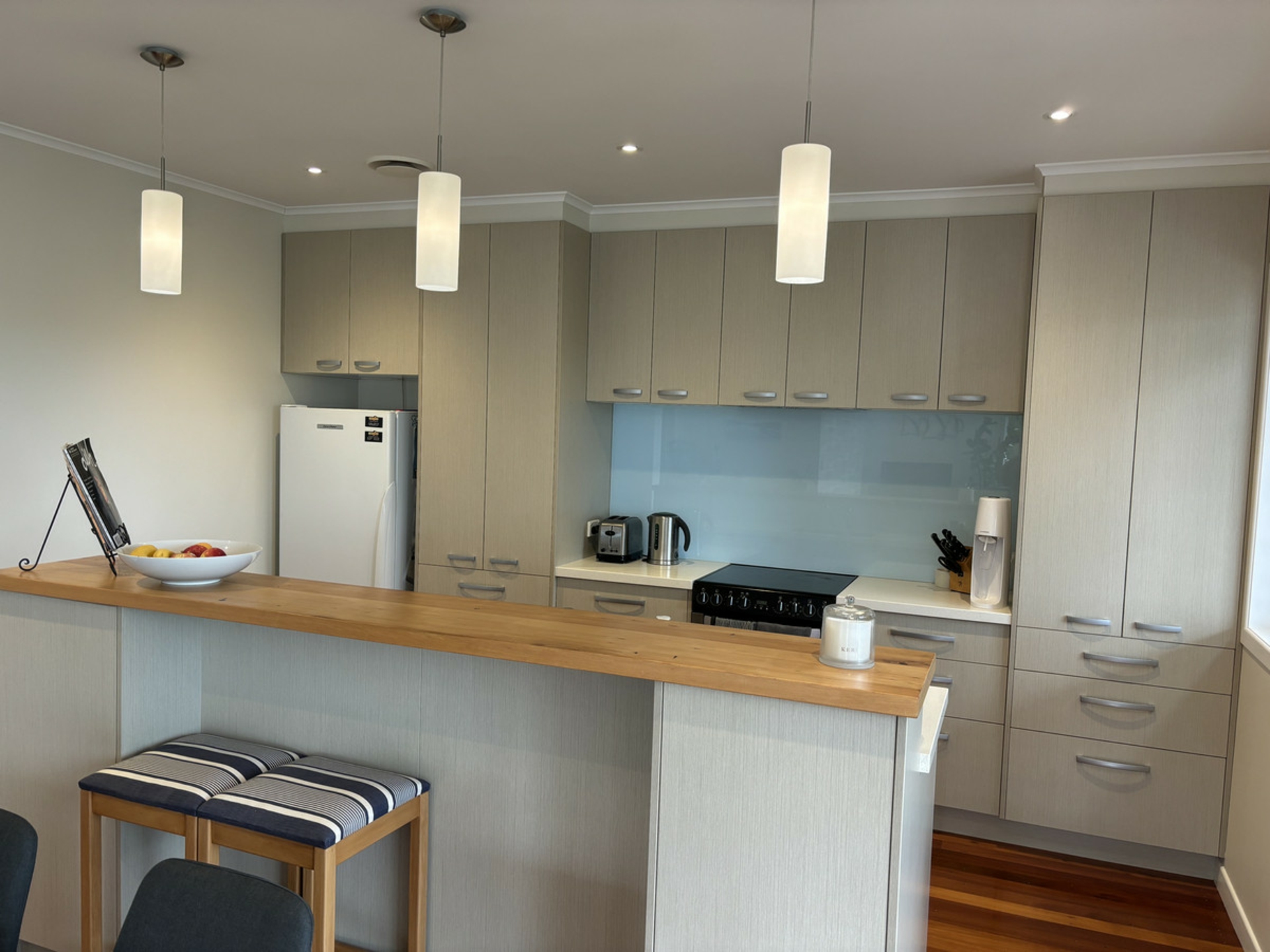22 Clinton Avenue, TE ATATU PENINSULA