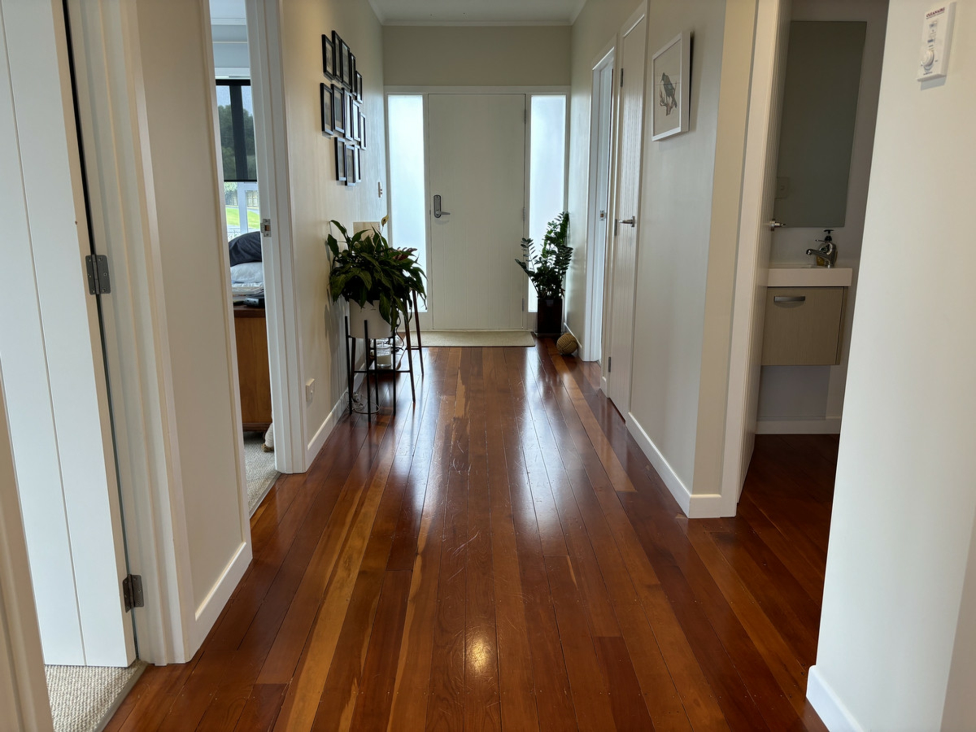 22 Clinton Avenue, TE ATATU PENINSULA