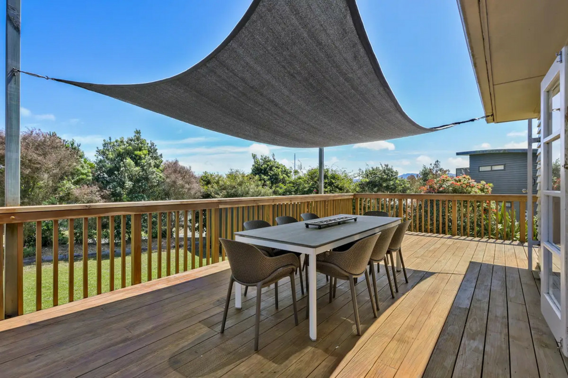 10 Norfolk Drive, MANGAWHAI HEADS