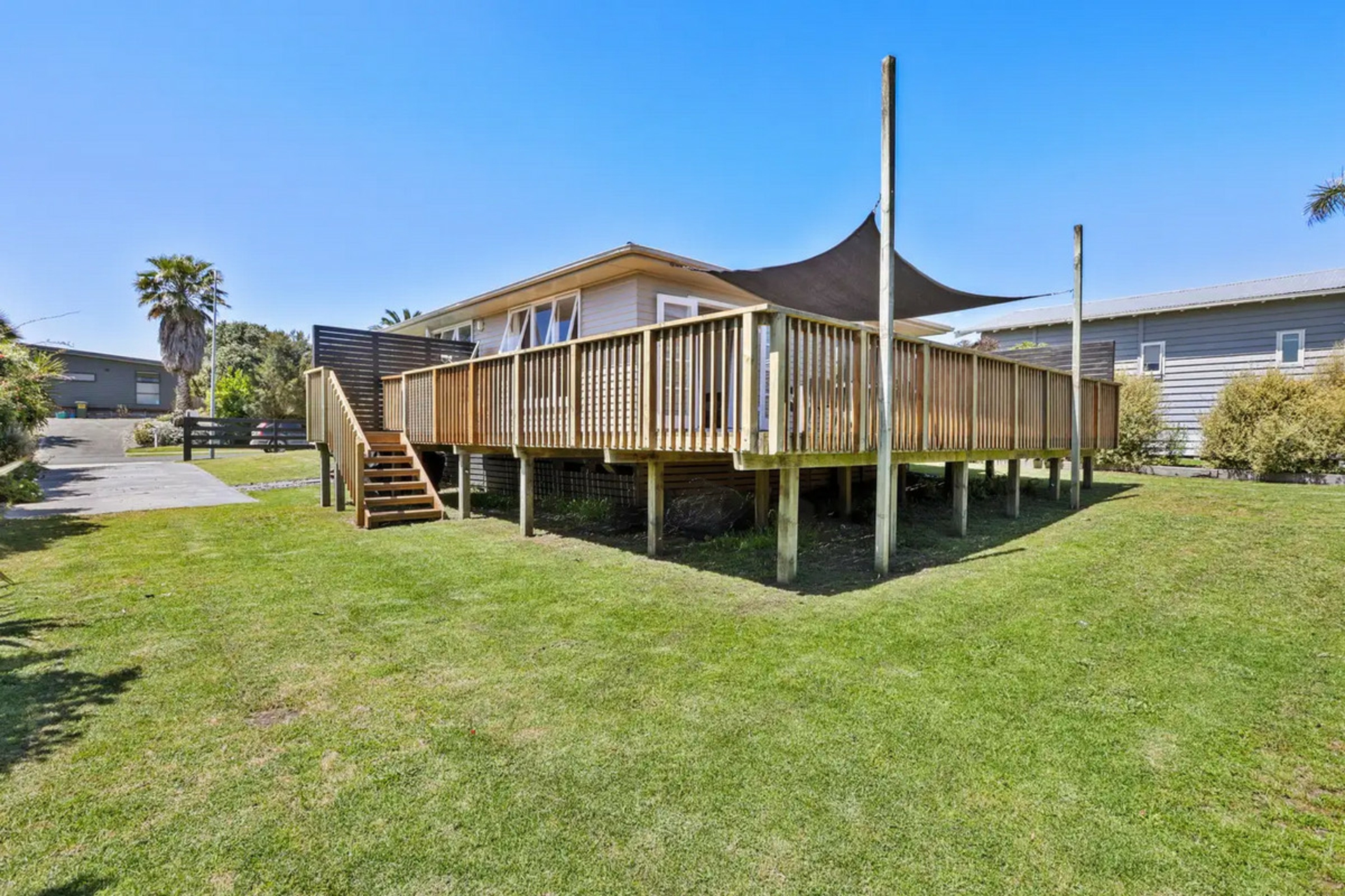 10 Norfolk Drive, MANGAWHAI HEADS