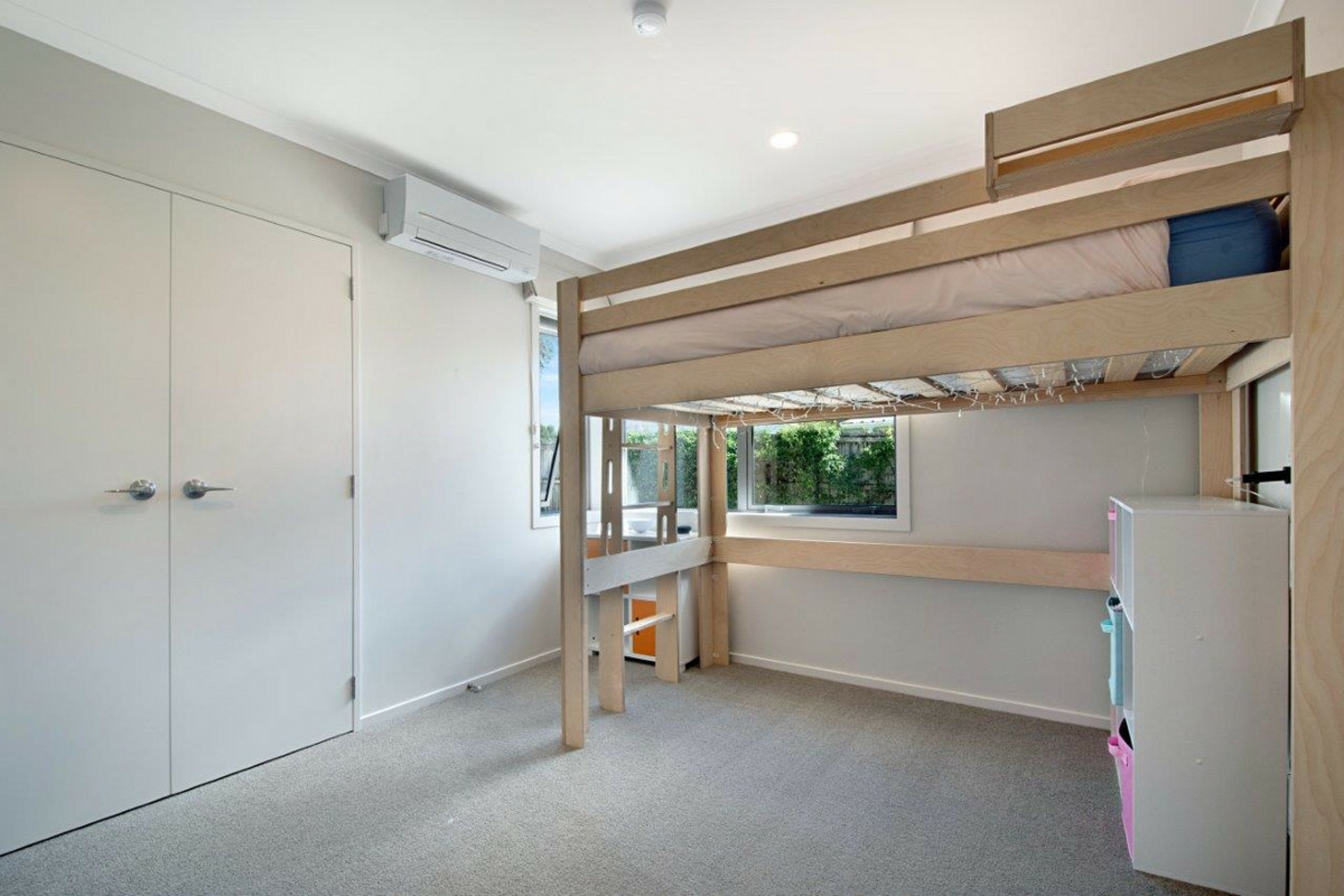 B/91 Wharf Road, TE ATATU PENINSULA