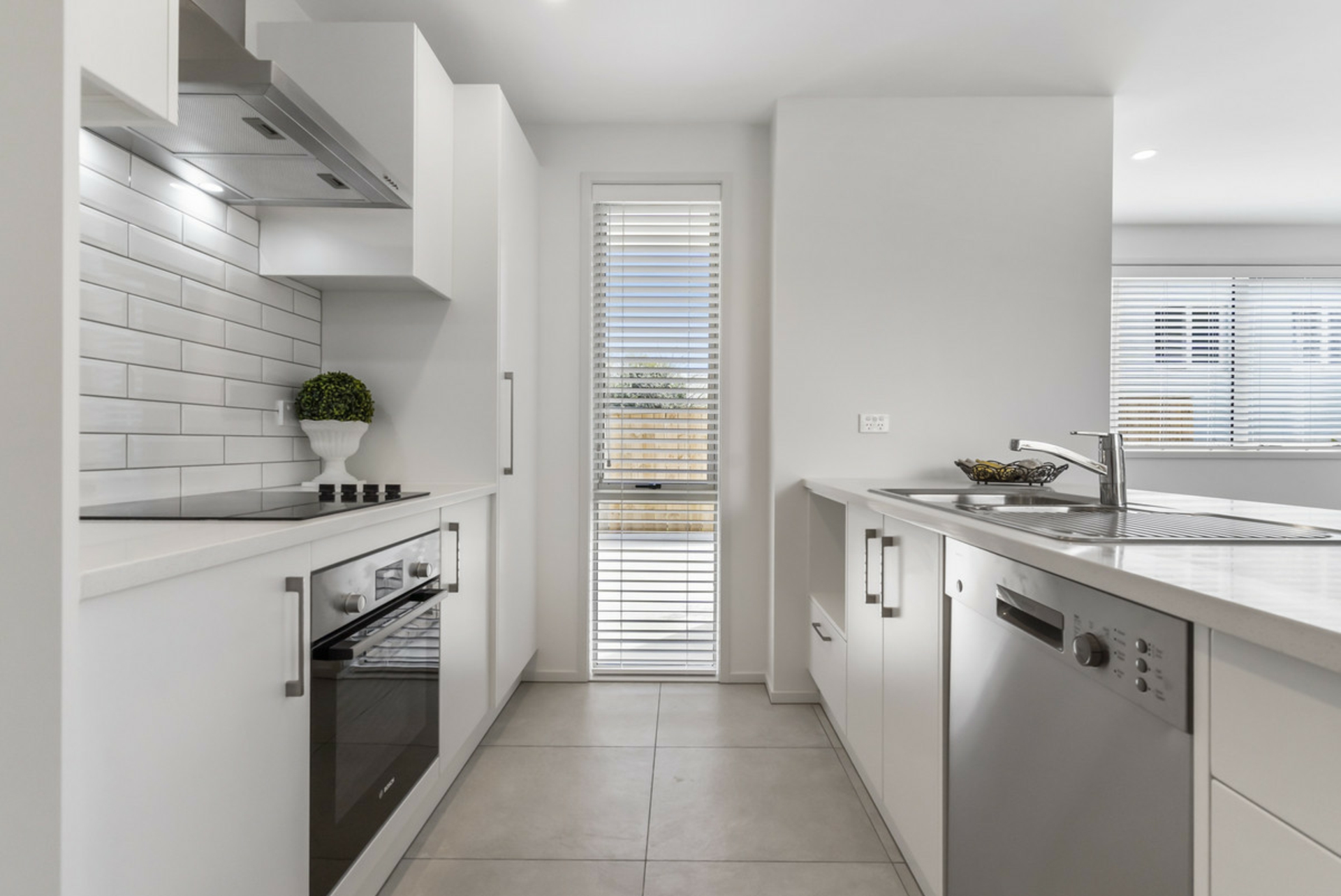 A/64 Fir Street, WATERVIEW