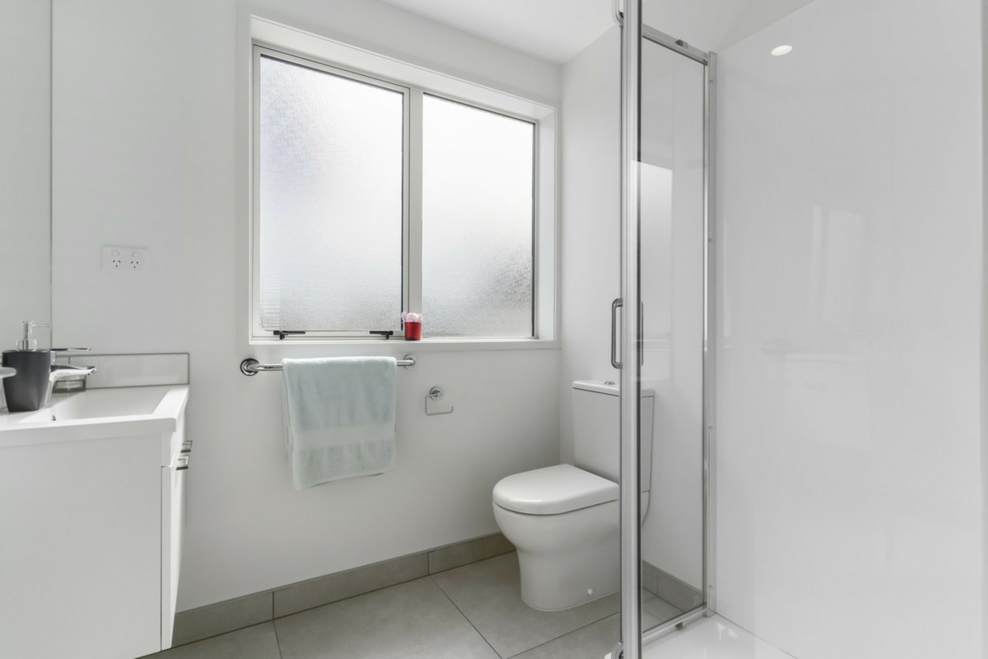 A/64 Fir Street, WATERVIEW