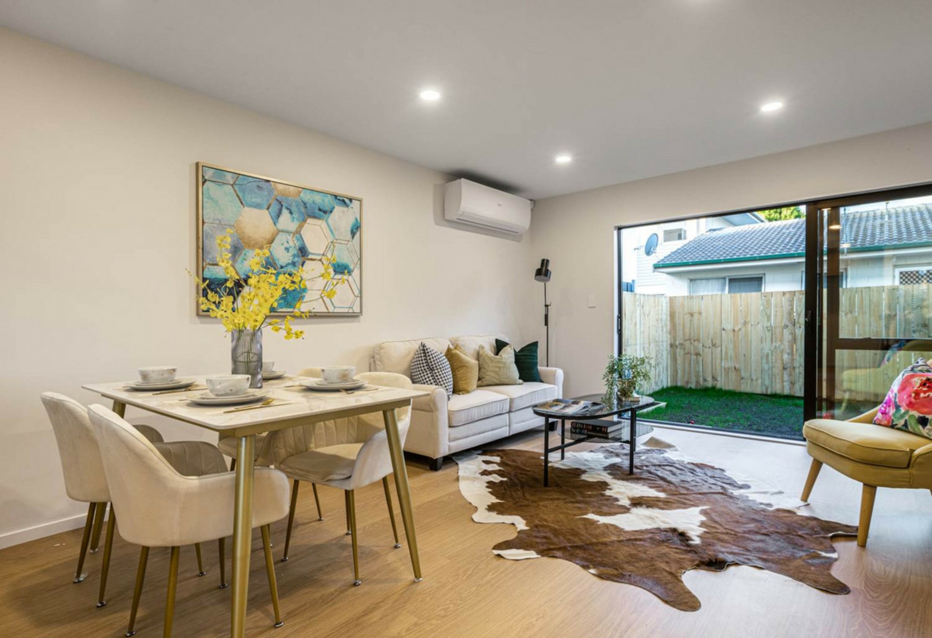 4/36 Edmonton Road, TE ATATU SOUTH