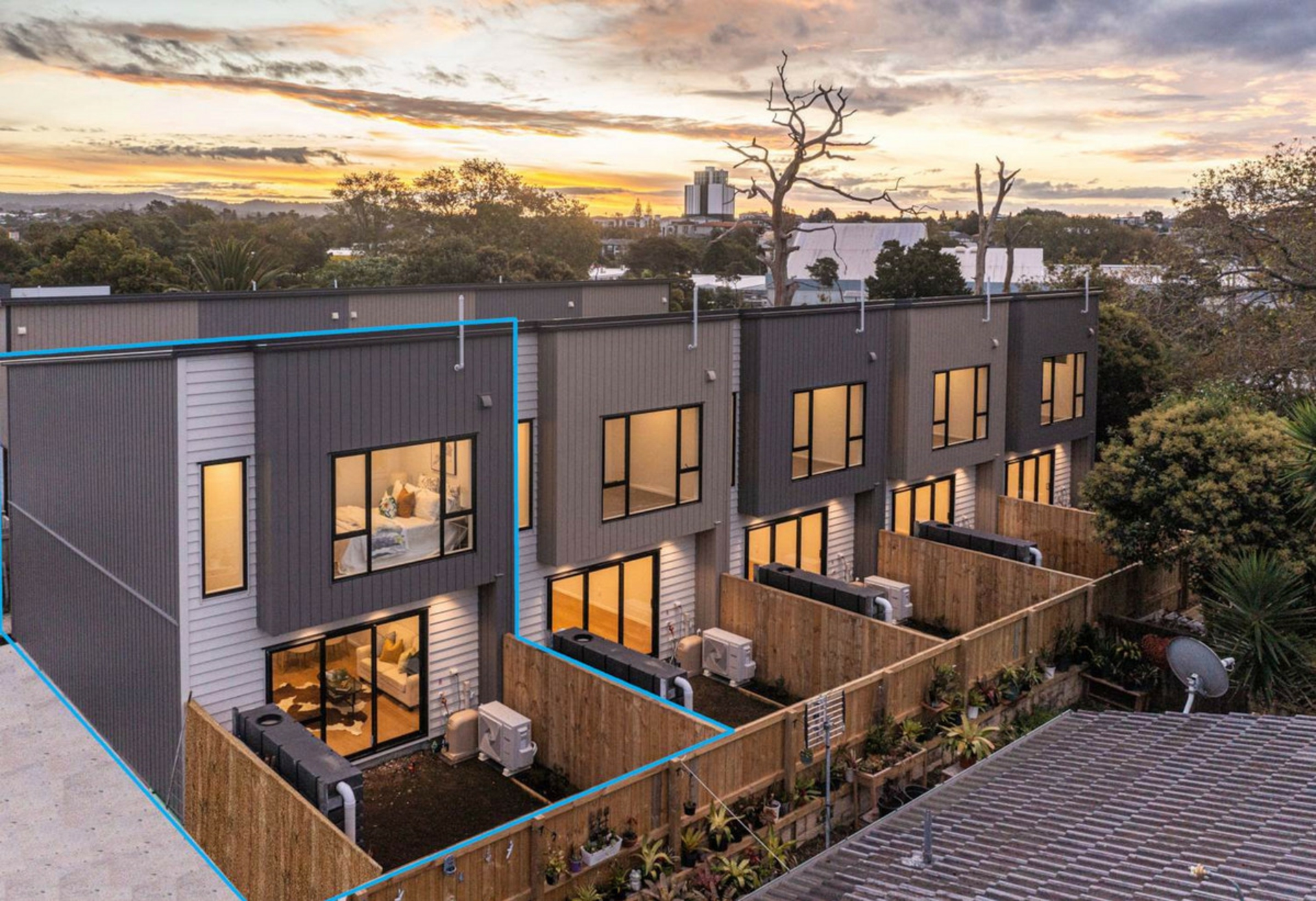 4/36 Edmonton Road, TE ATATU SOUTH