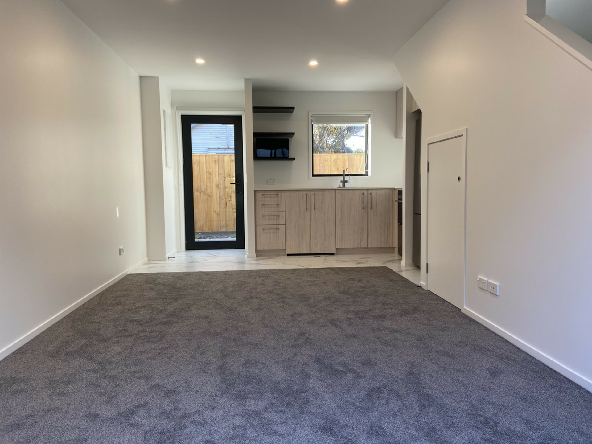 6/22 Yeovil Road, TE ATATU PENINSULA