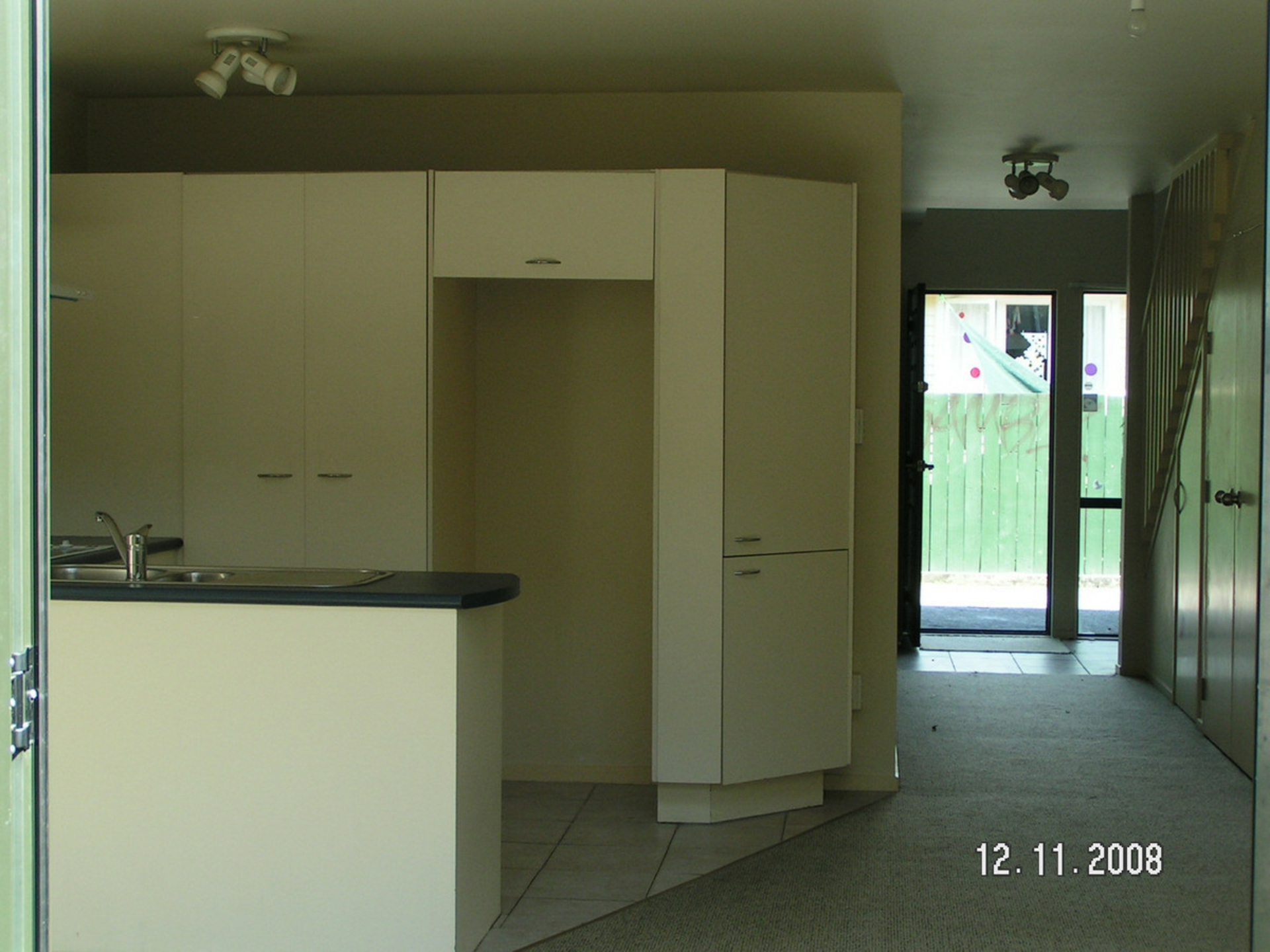 4/89 Portage Road New Lynn Townhouse for Rent LJ Hooker