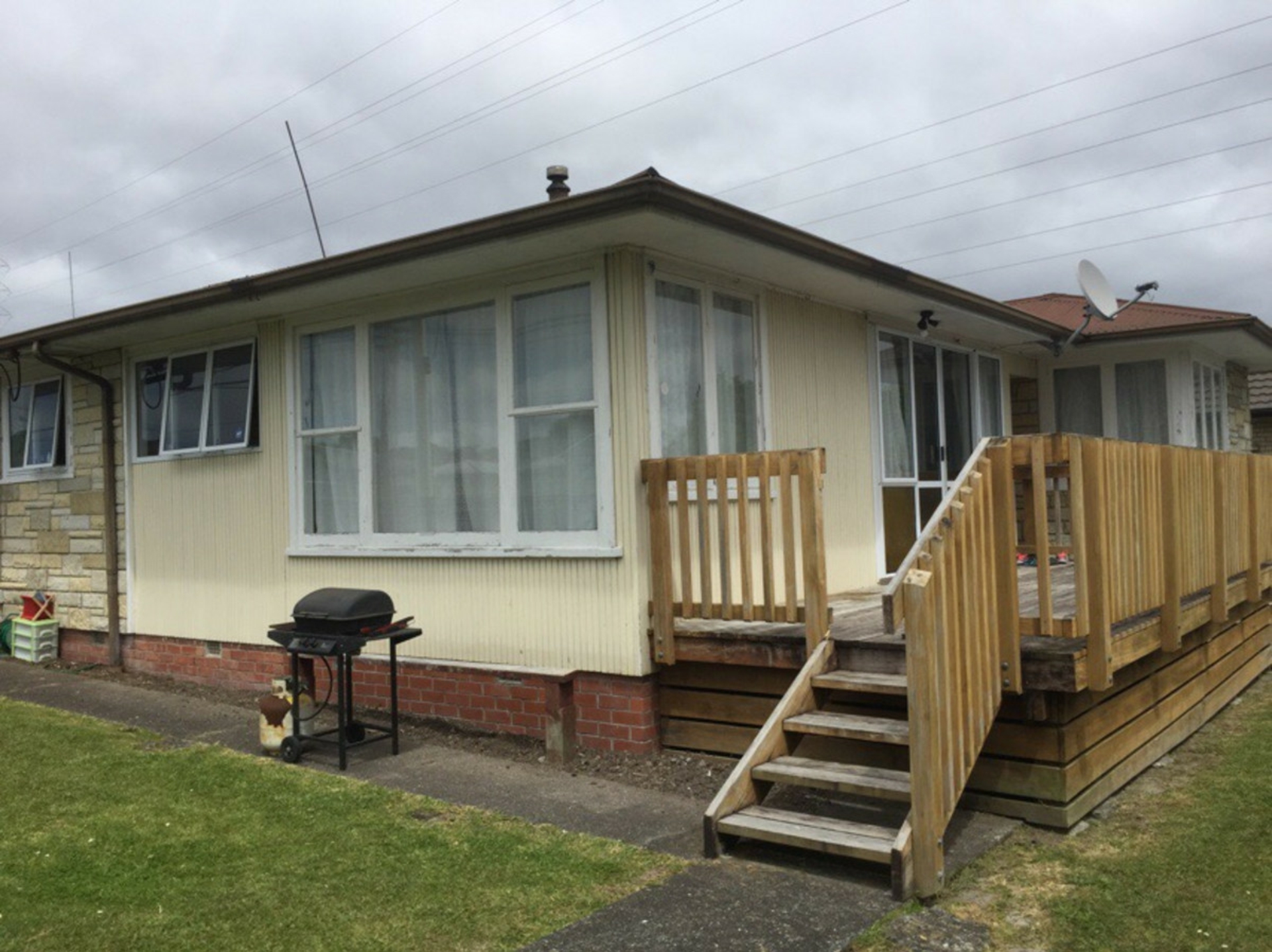 18 Vera Road, TE ATATU SOUTH