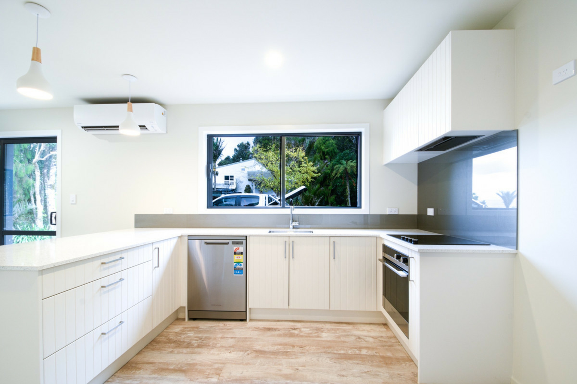 a/164 Opanuku Road, HENDERSON VALLEY