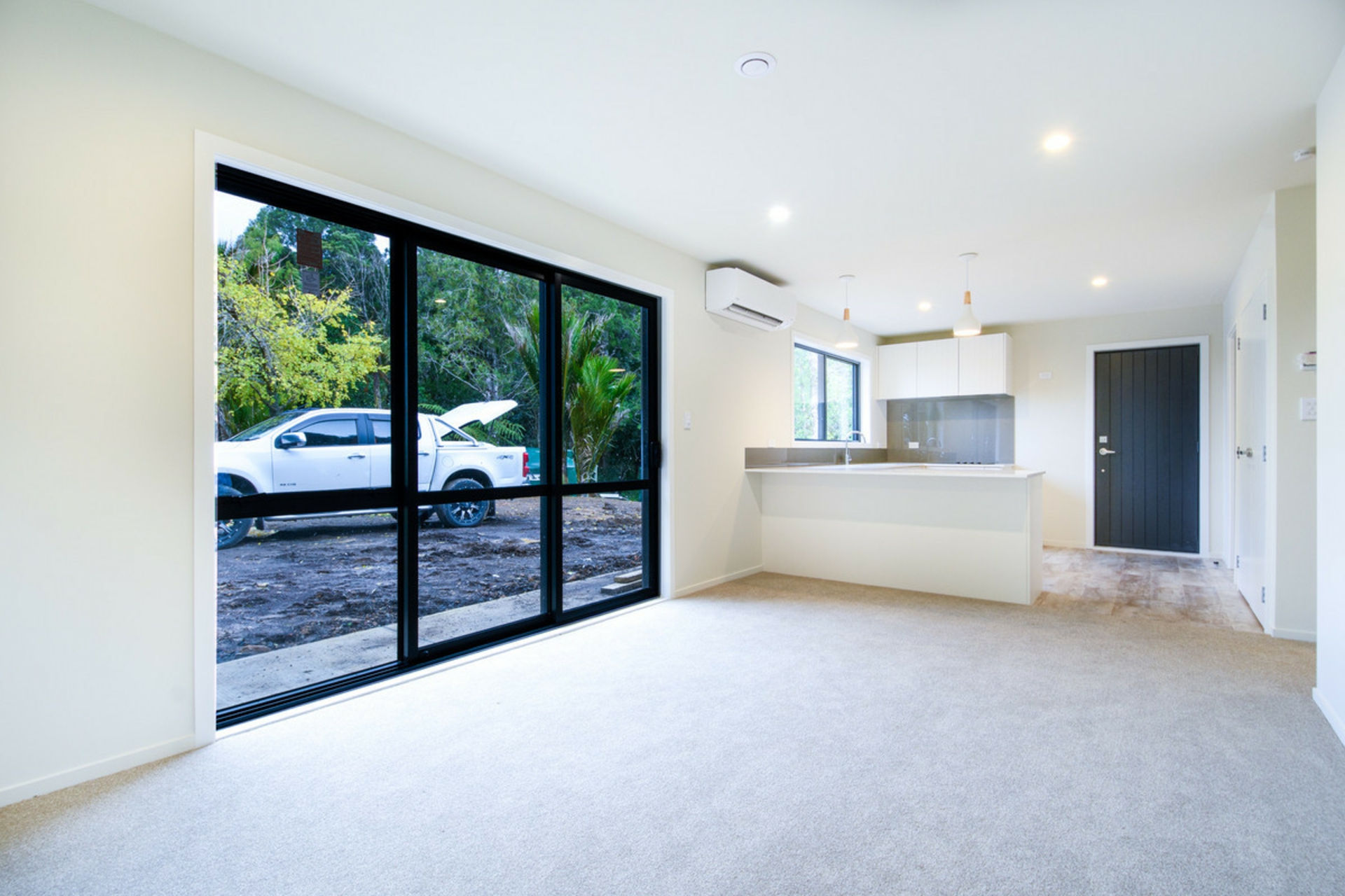 a/164 Opanuku Road, HENDERSON VALLEY