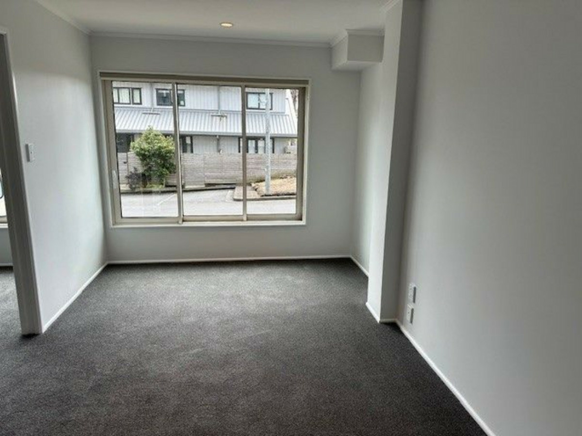 2C/30 Westward Ho Road, GLEN EDEN