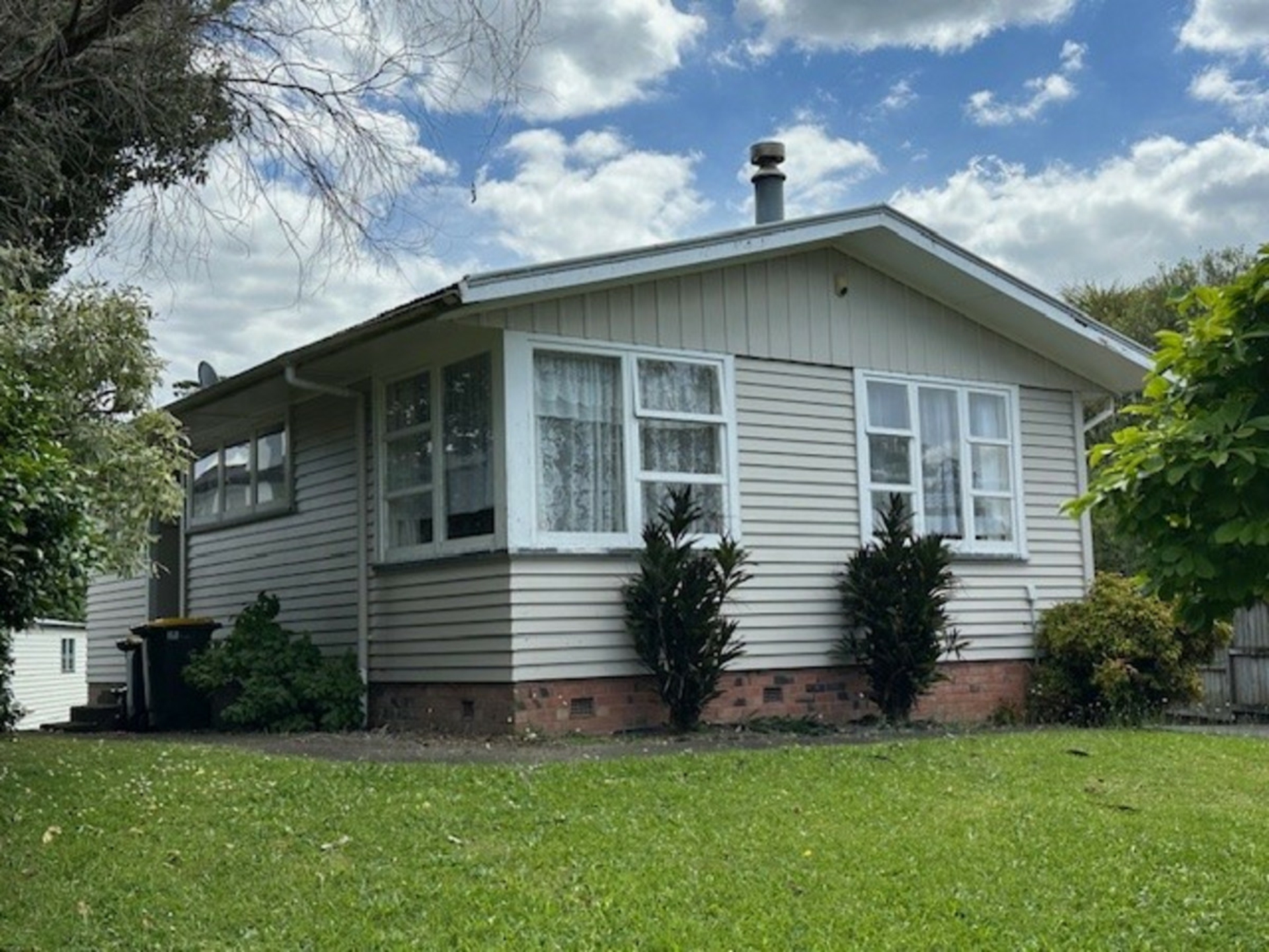 40 Kingdale Road, HENDERSON