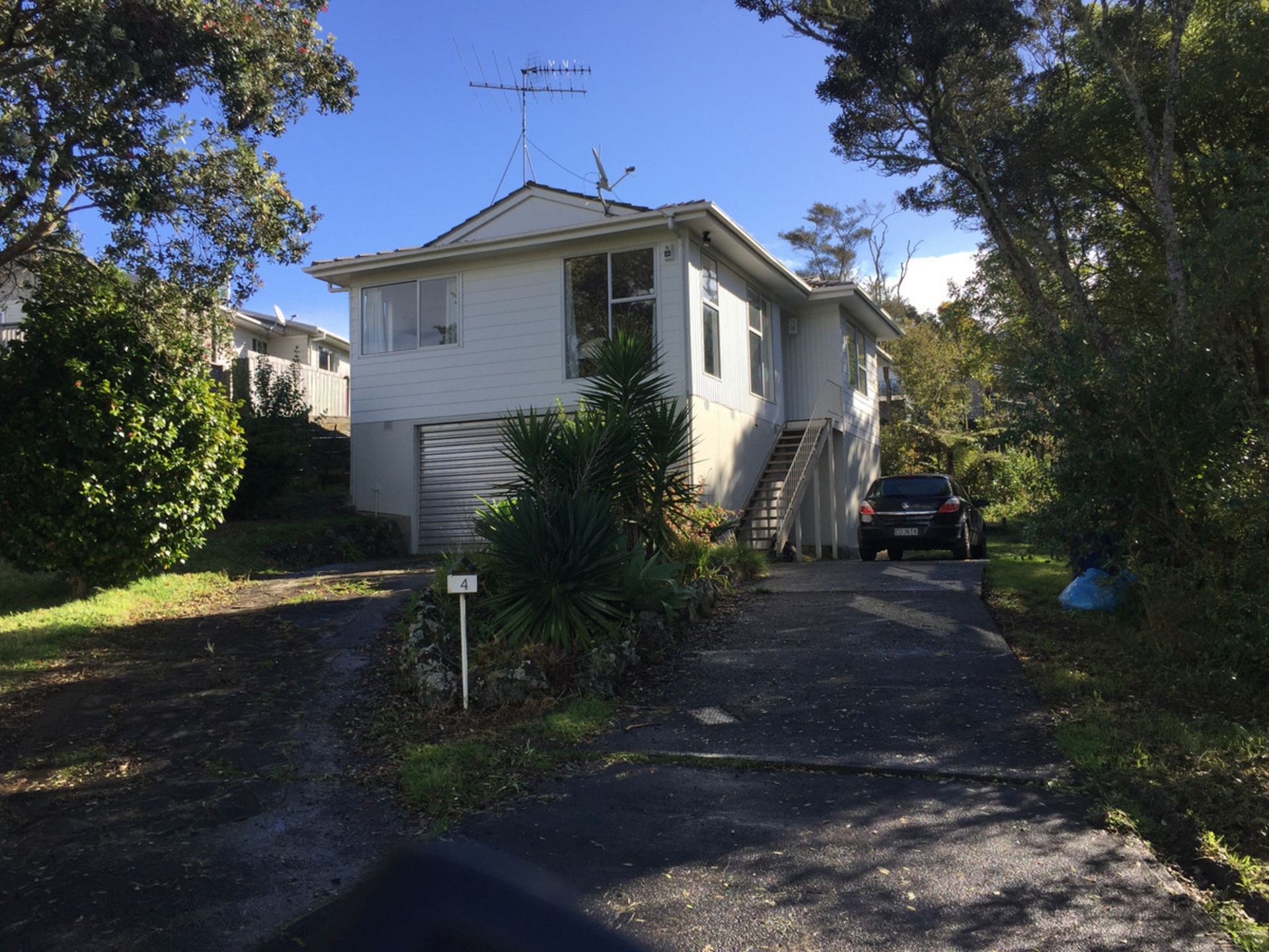 4 Stallard Place, GLEN EDEN