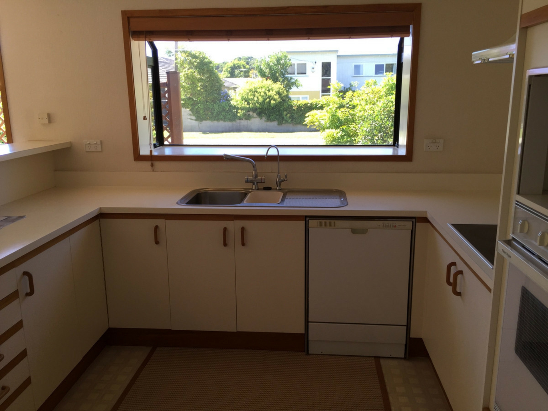 A/8 Forest Glen, OREWA