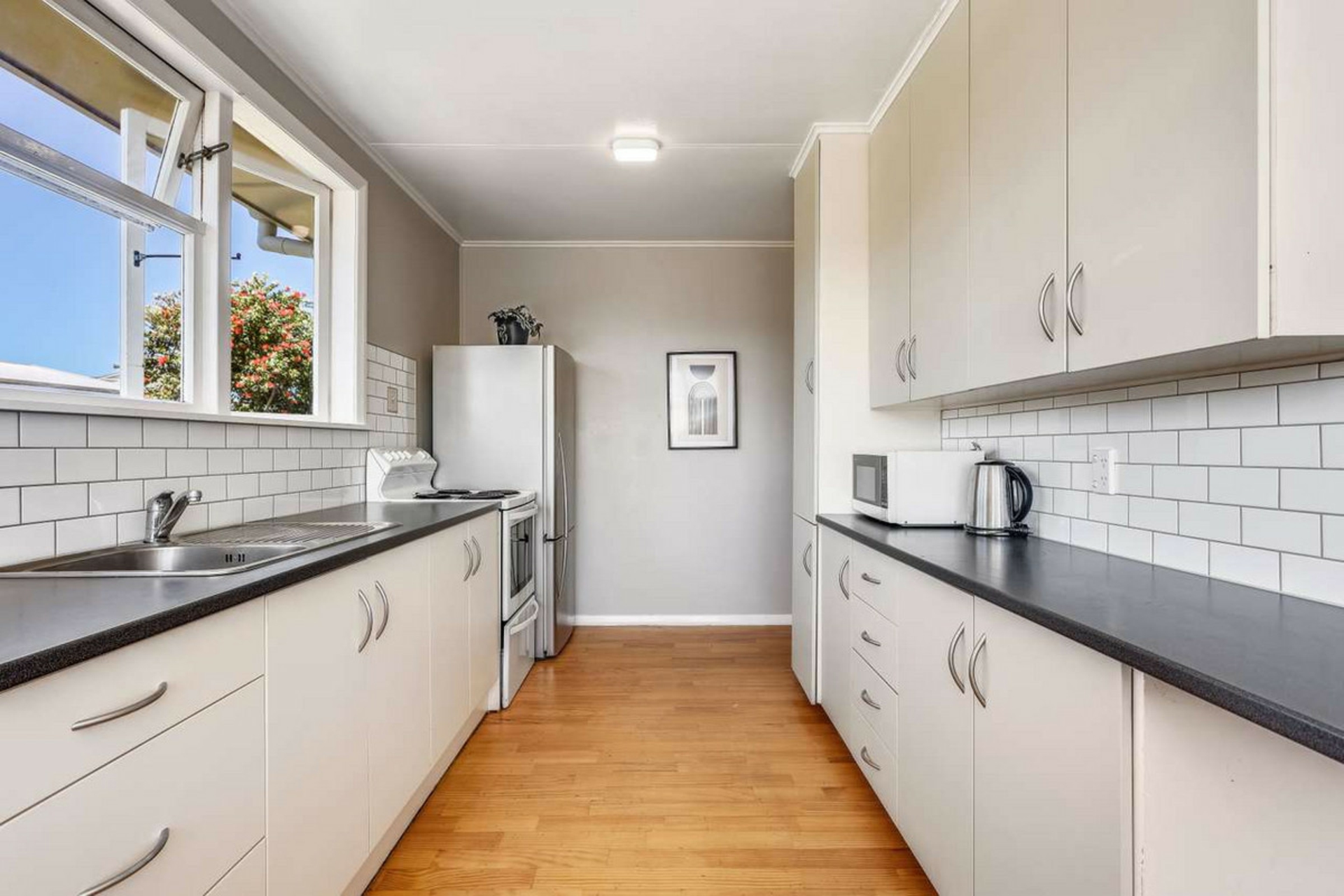 10 Norfolk Drive, MANGAWHAI HEADS