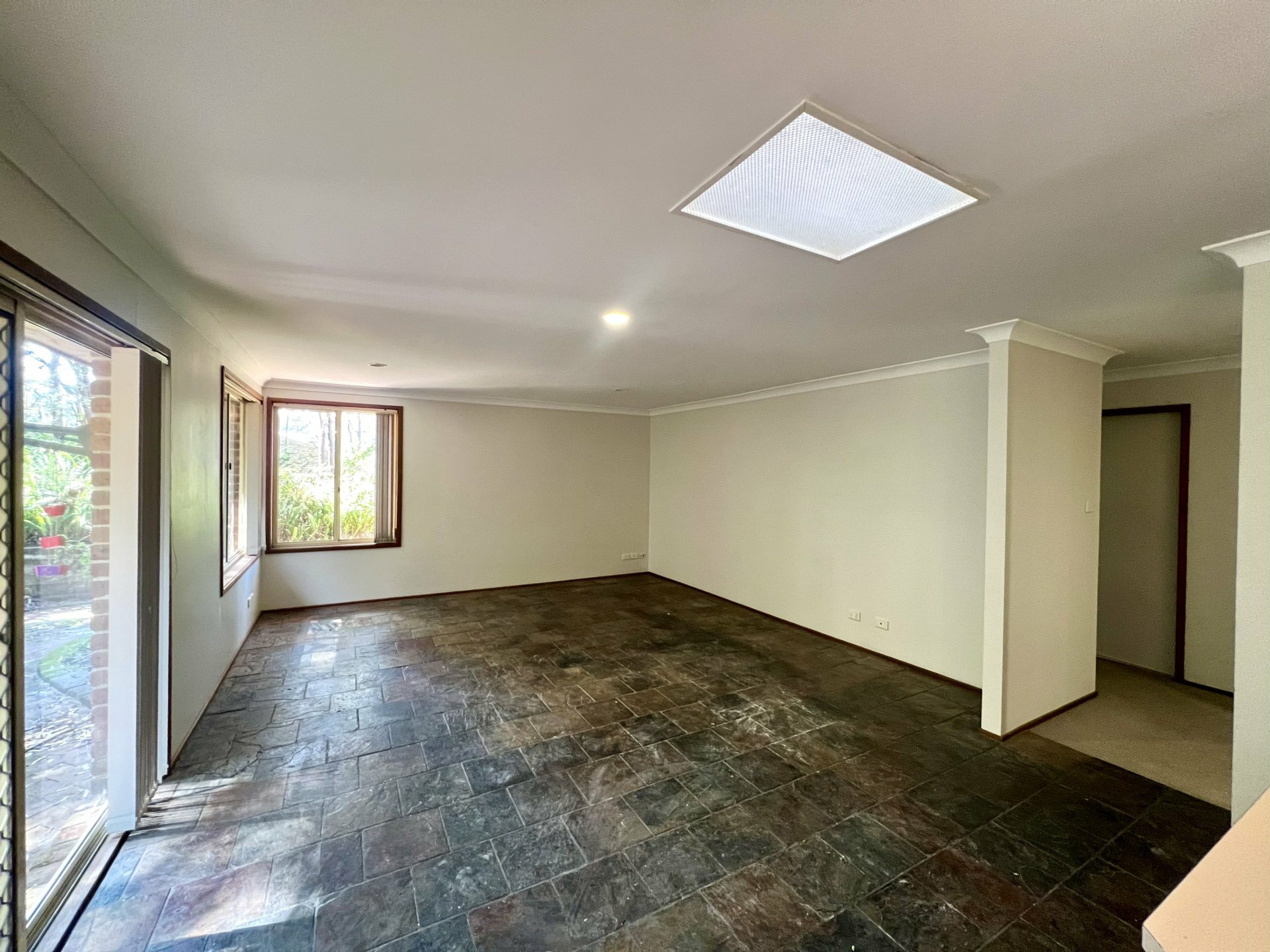 12 Ensign Close — photo 7 of 14