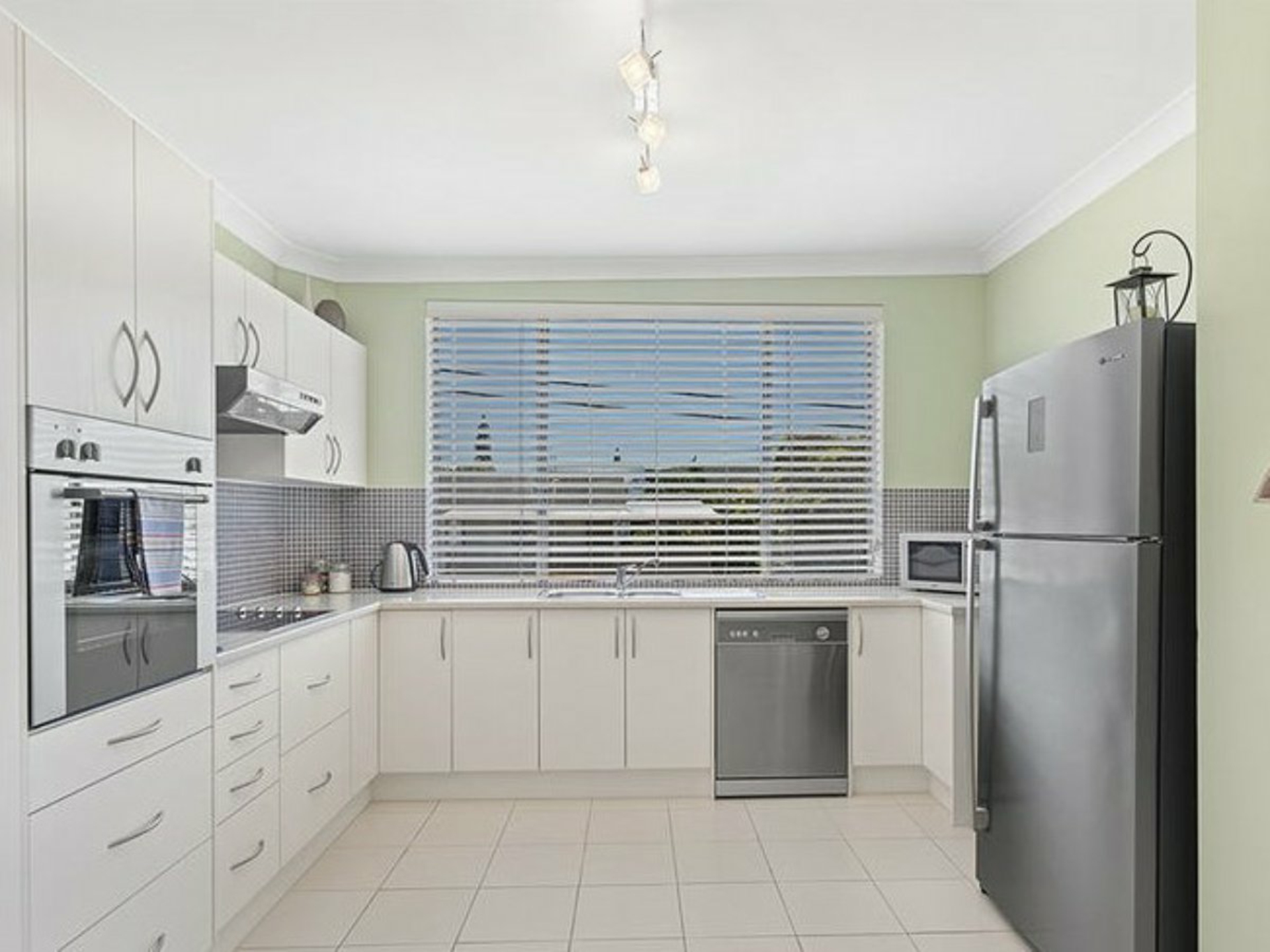6/38 Marine Drive, FINGAL BAY