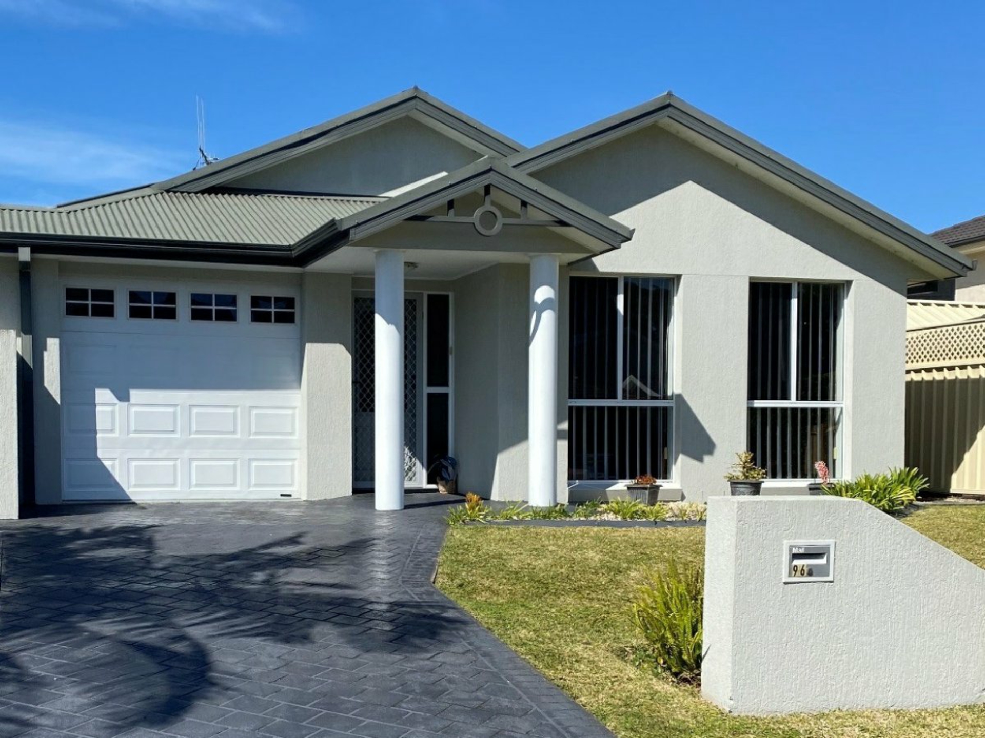 96 Bagnall Beach Road, Corlette