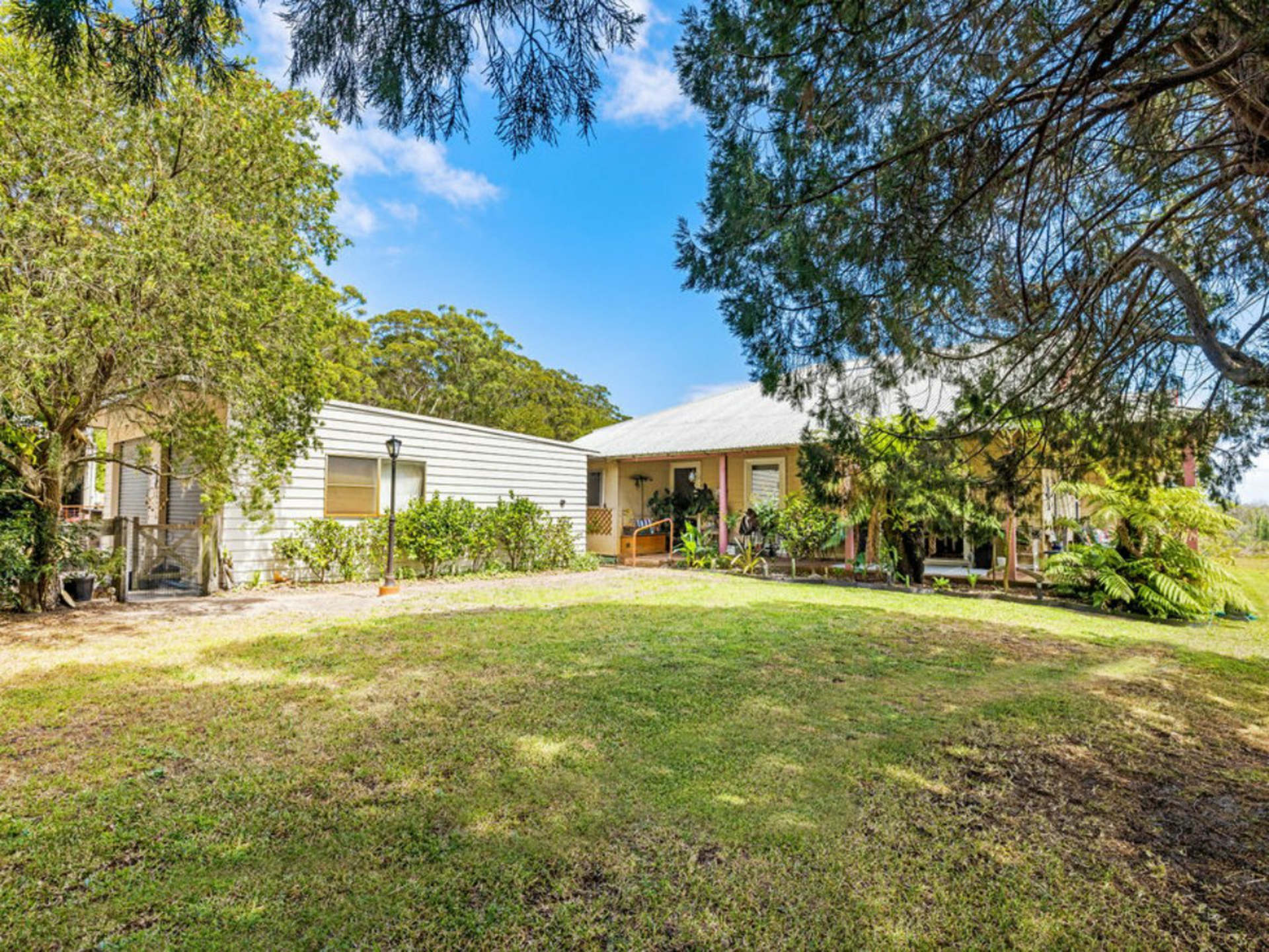 724 Marsh Road, BOBS FARM