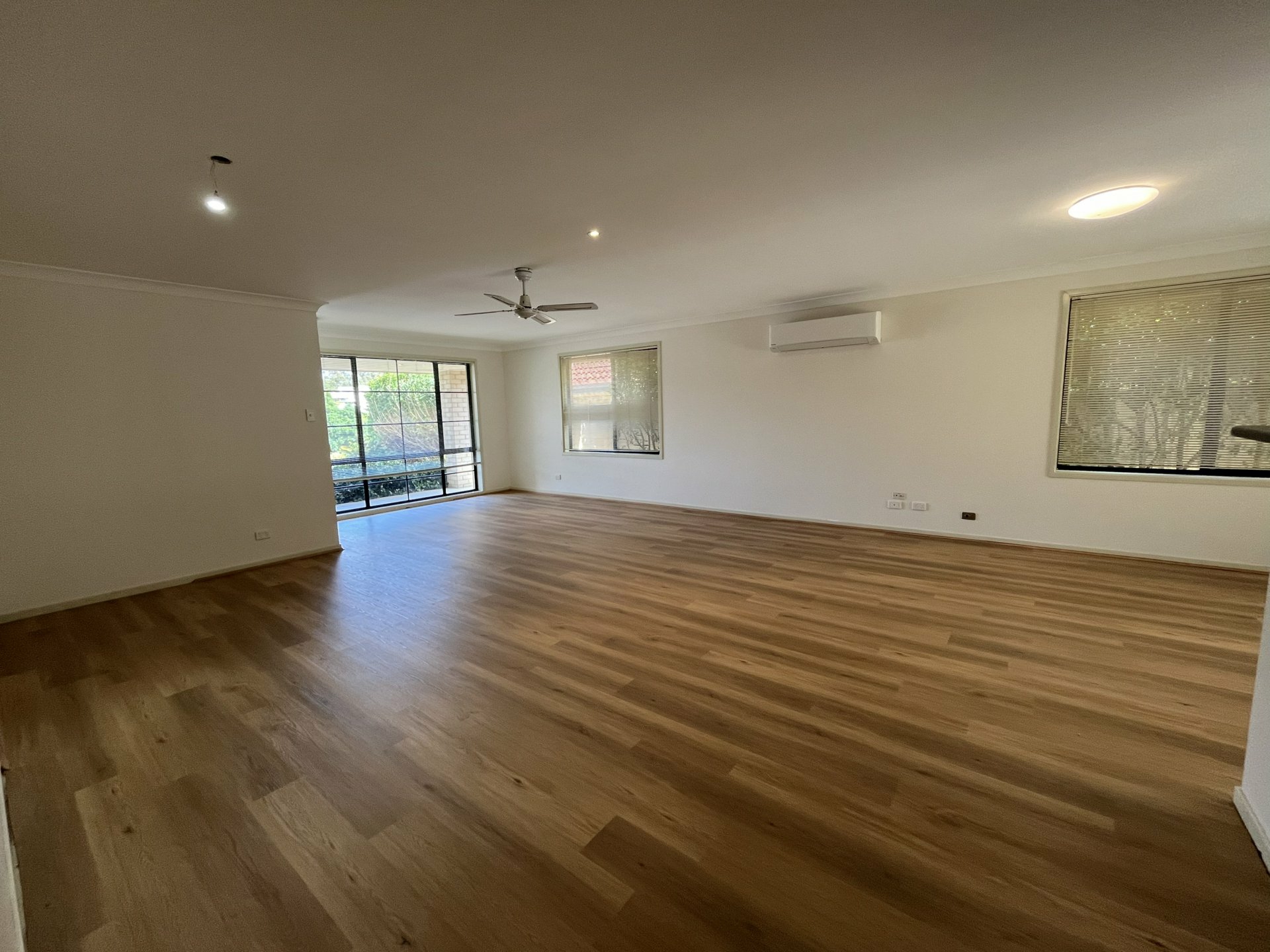 28 Albacore Drive, CORLETTE
