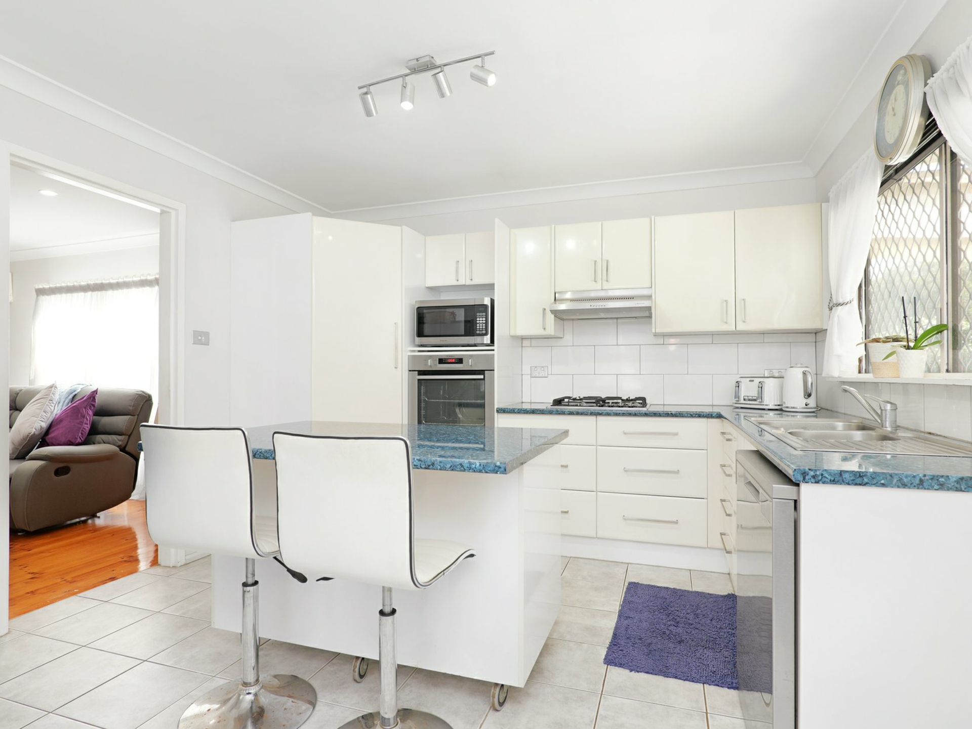 11 James Paterson Street, ANNA BAY