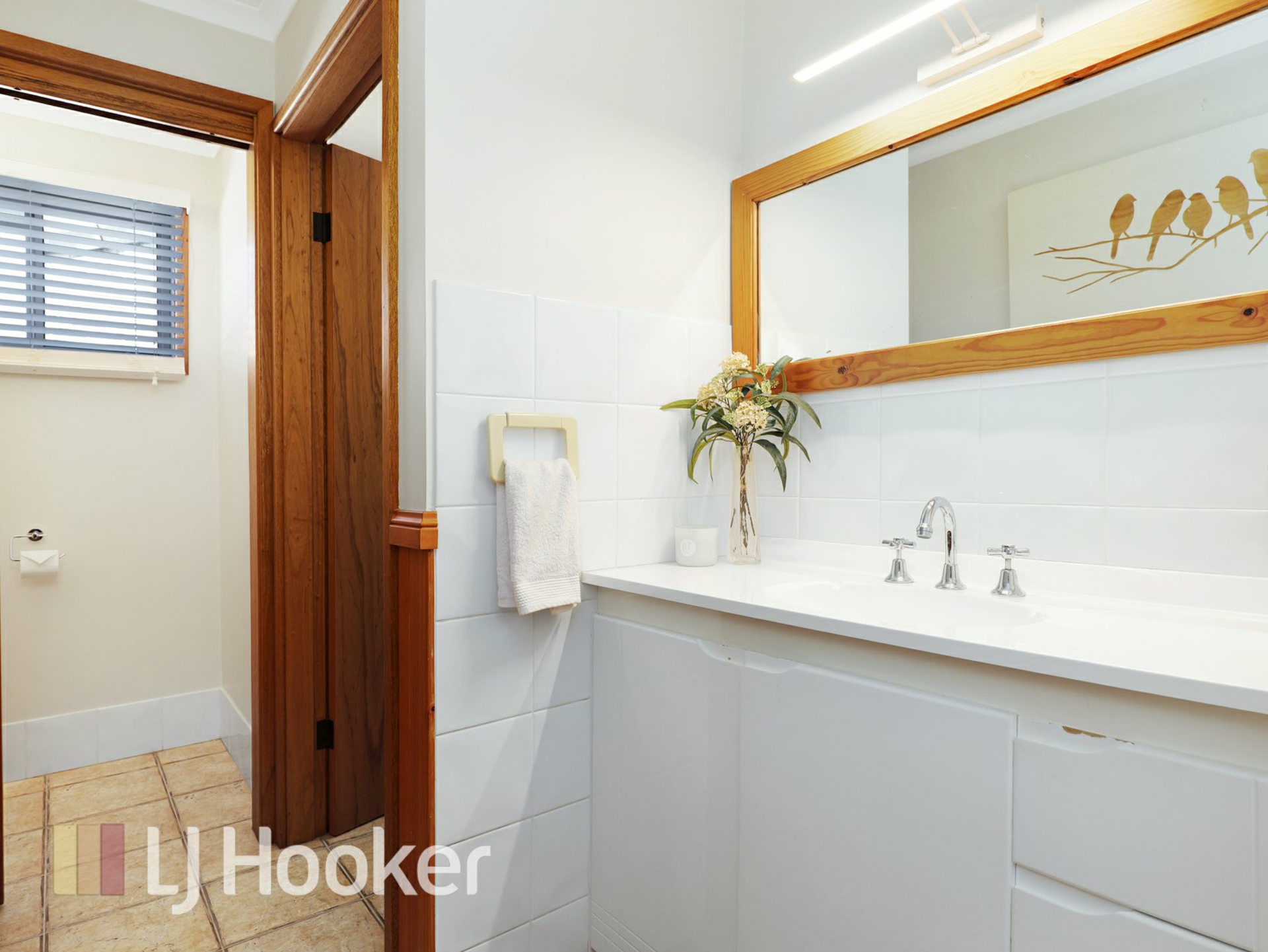 16 Waratah Avenue, SALAMANDER BAY
