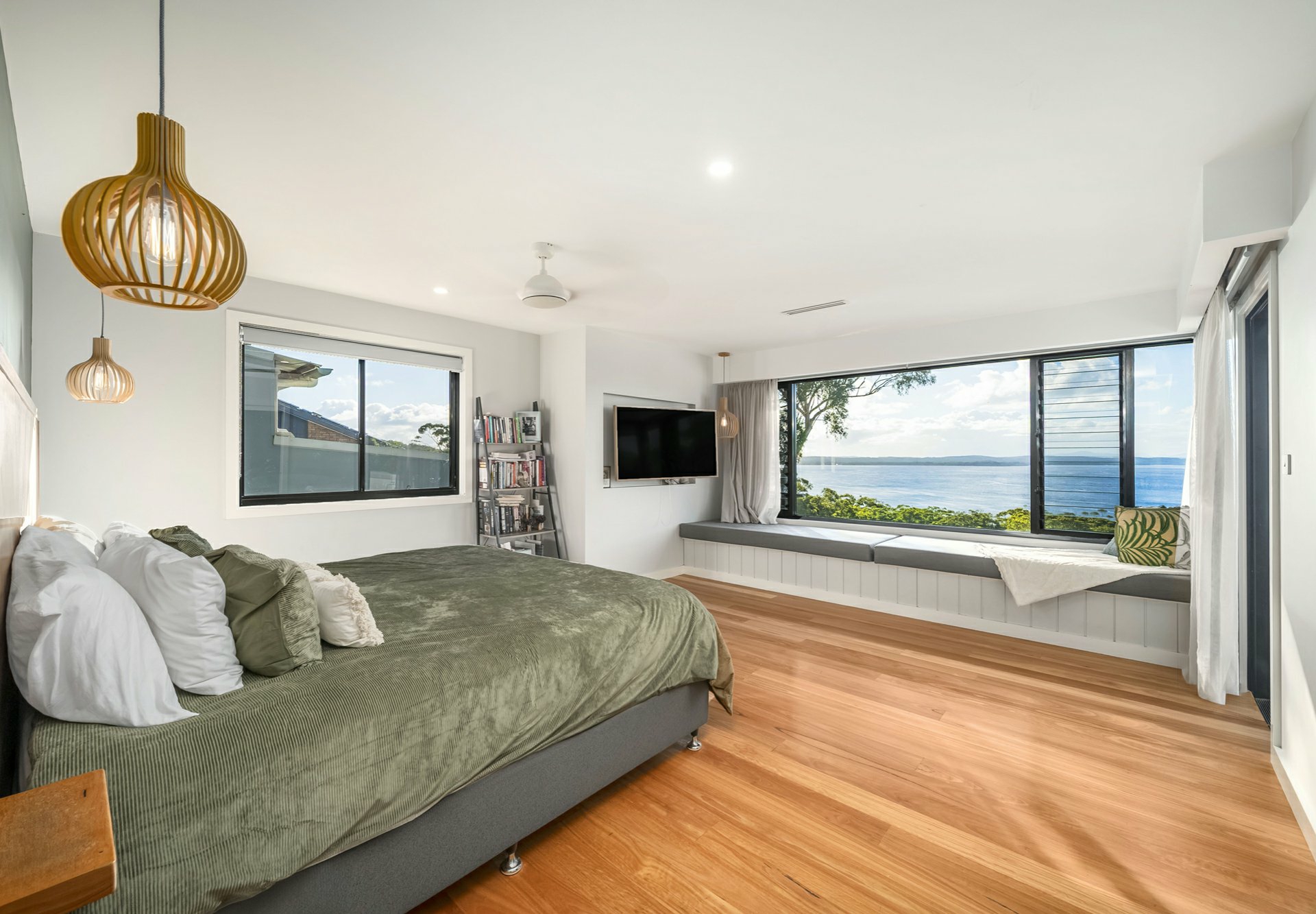 10 Wallawa Road, NELSON BAY