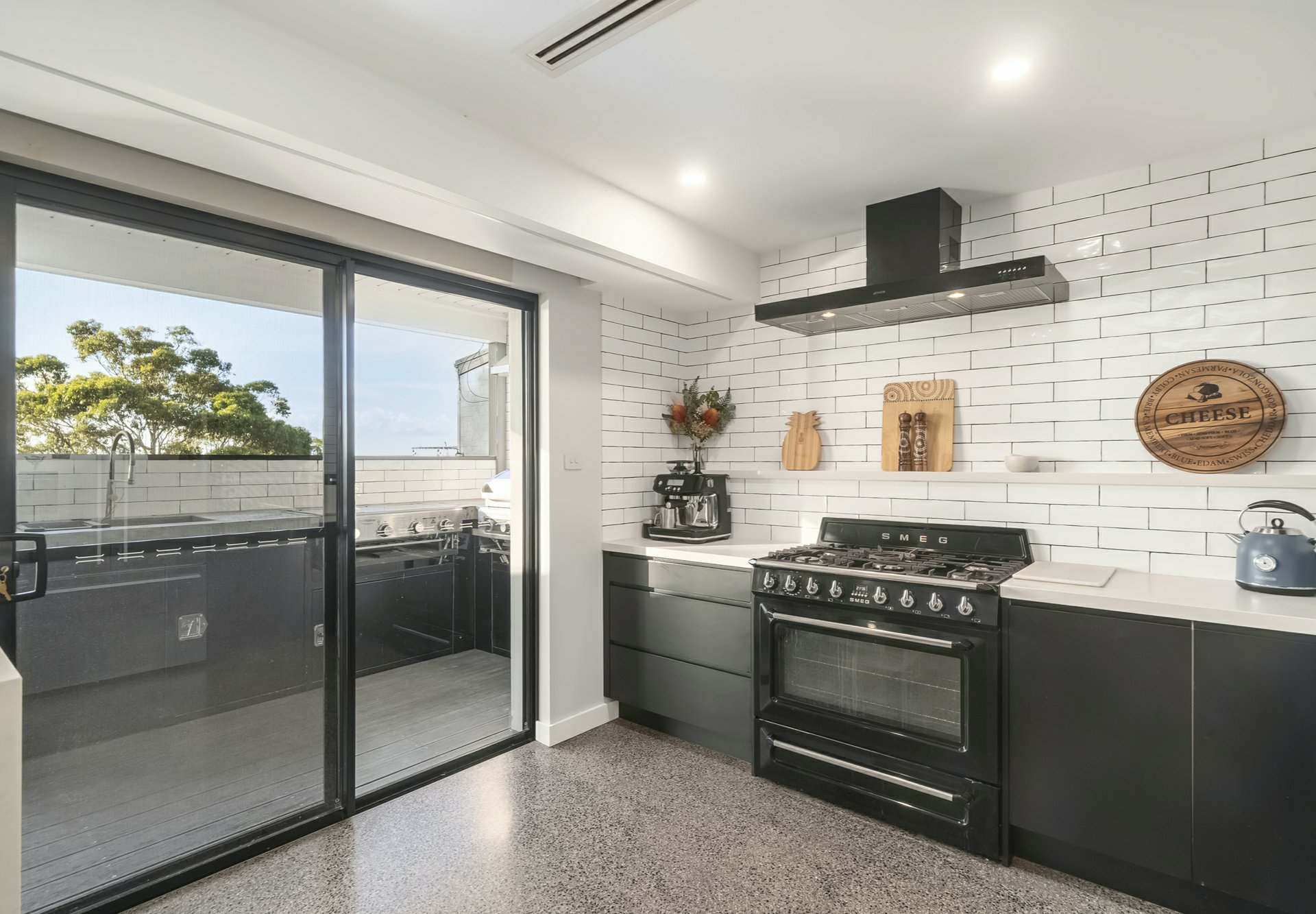 10 Wallawa Road, NELSON BAY