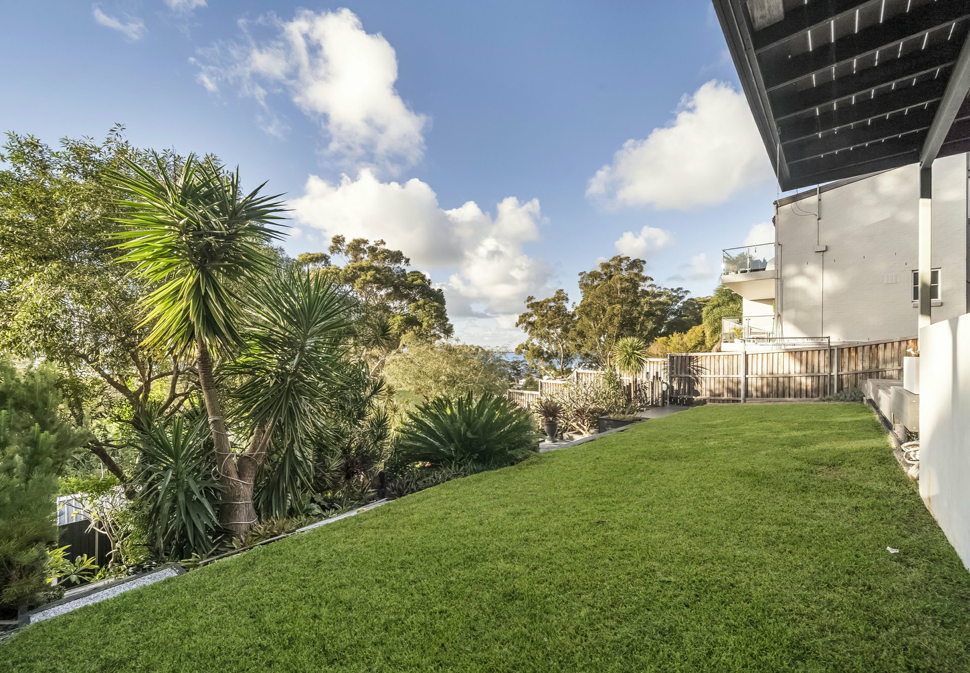 10 Wallawa Road, NELSON BAY