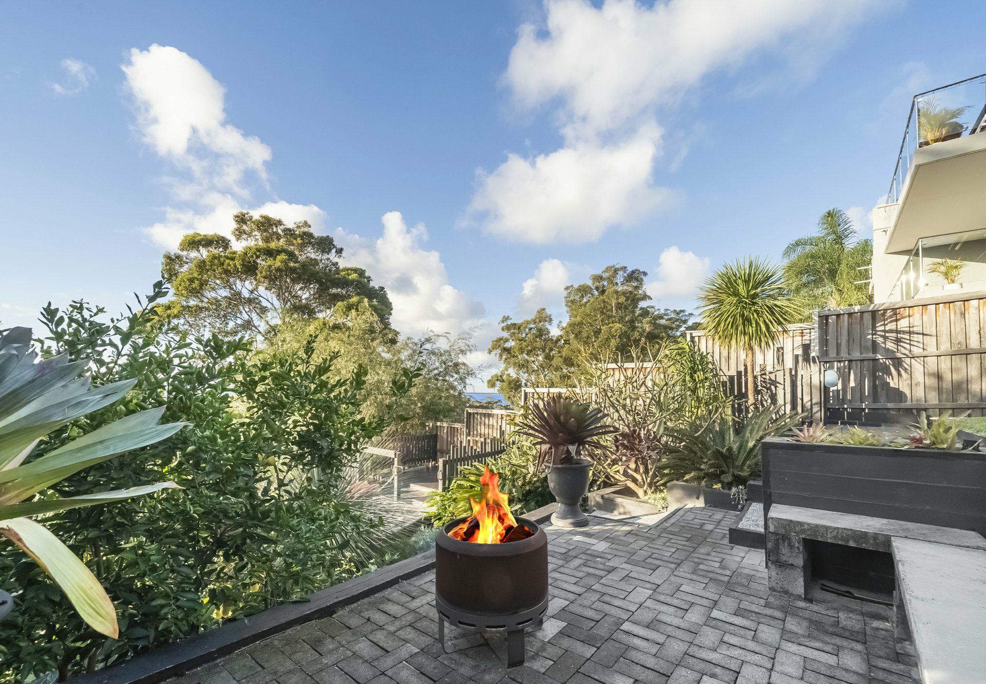 10 Wallawa Road, NELSON BAY