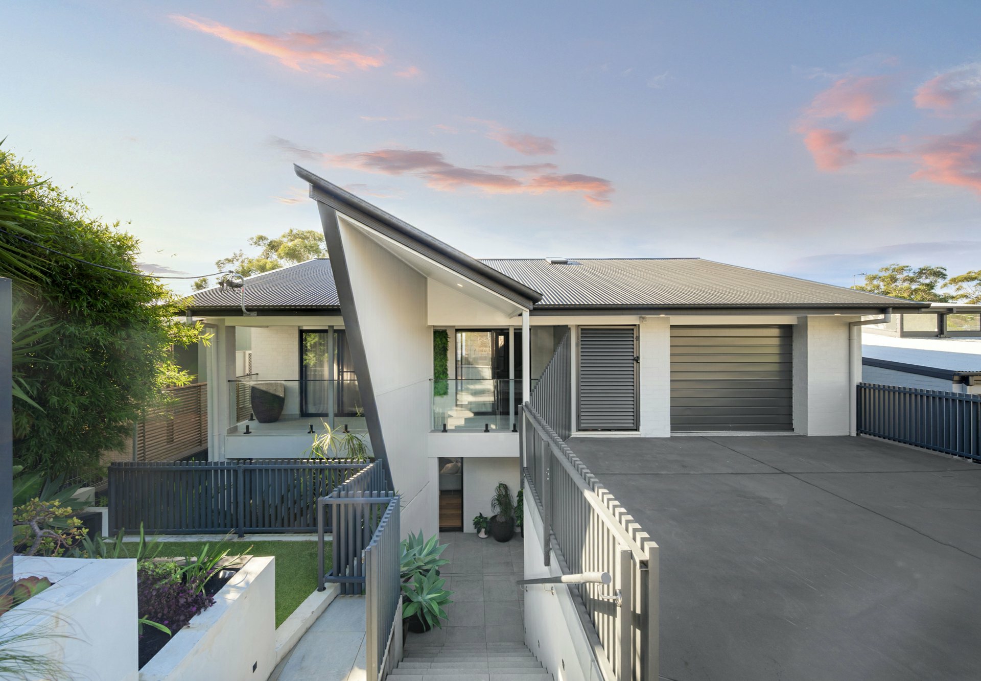 10 Wallawa Road, NELSON BAY