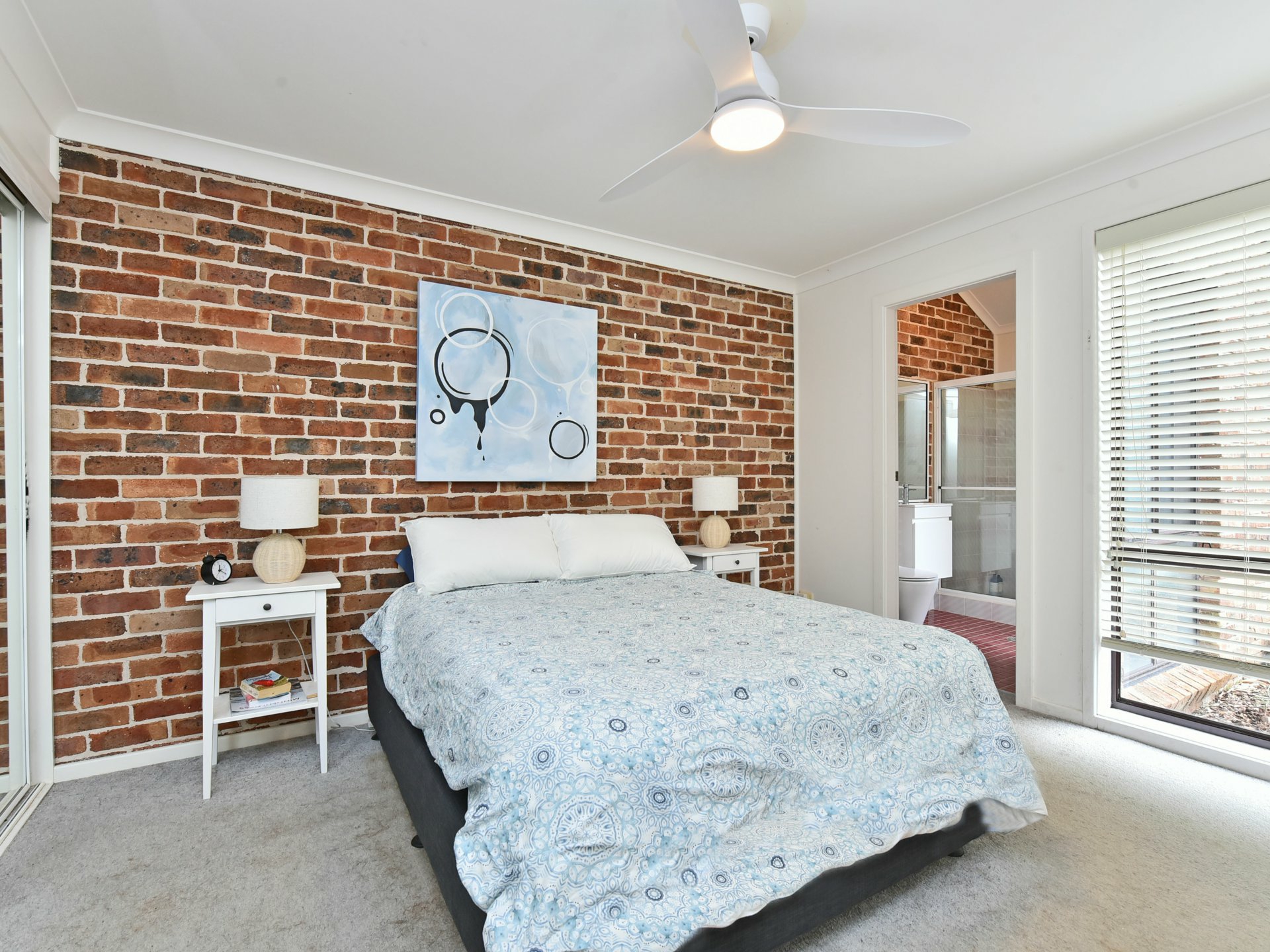 2/61 Pantowora Street, CORLETTE