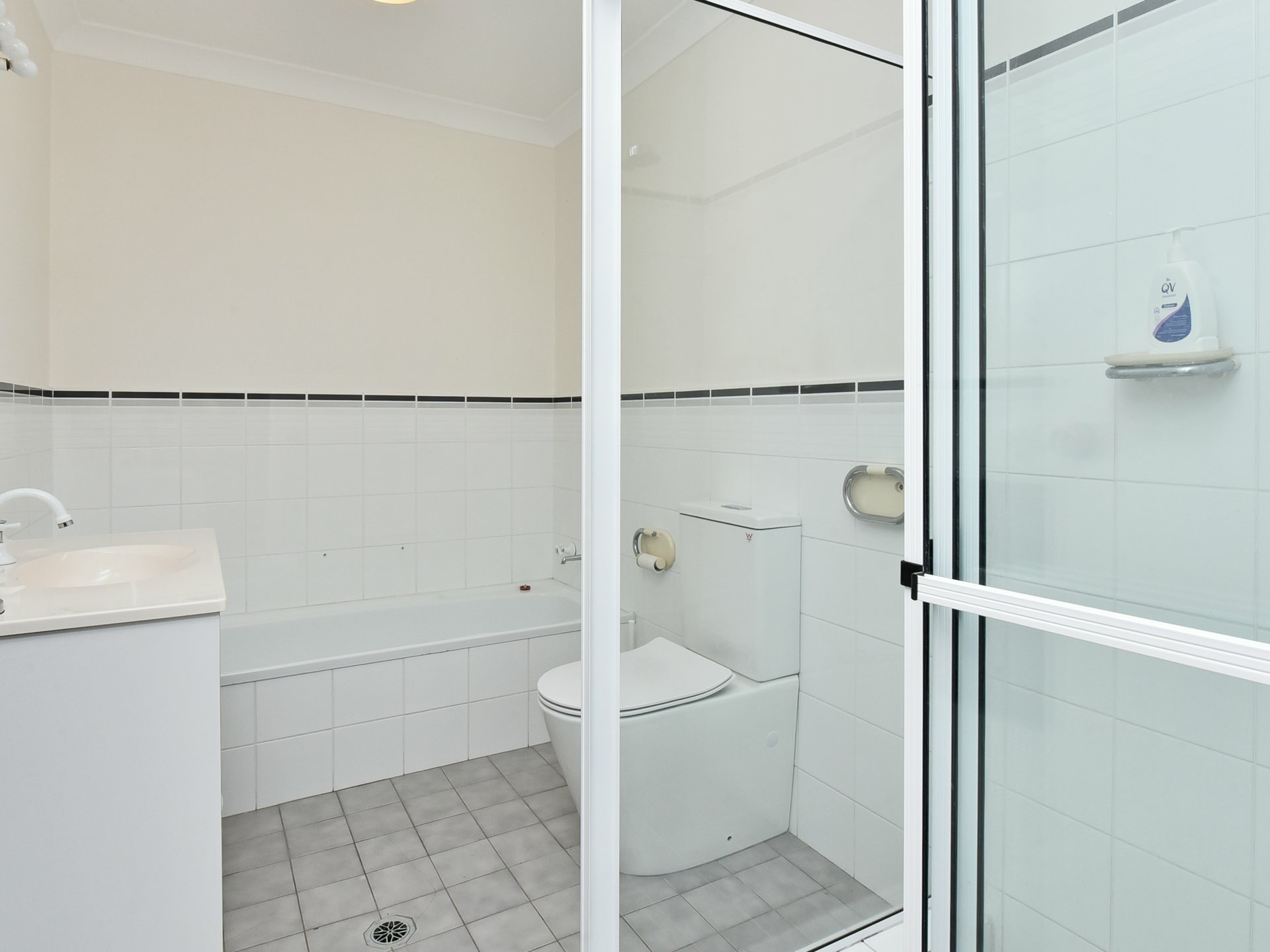 2/61 Pantowora Street, CORLETTE