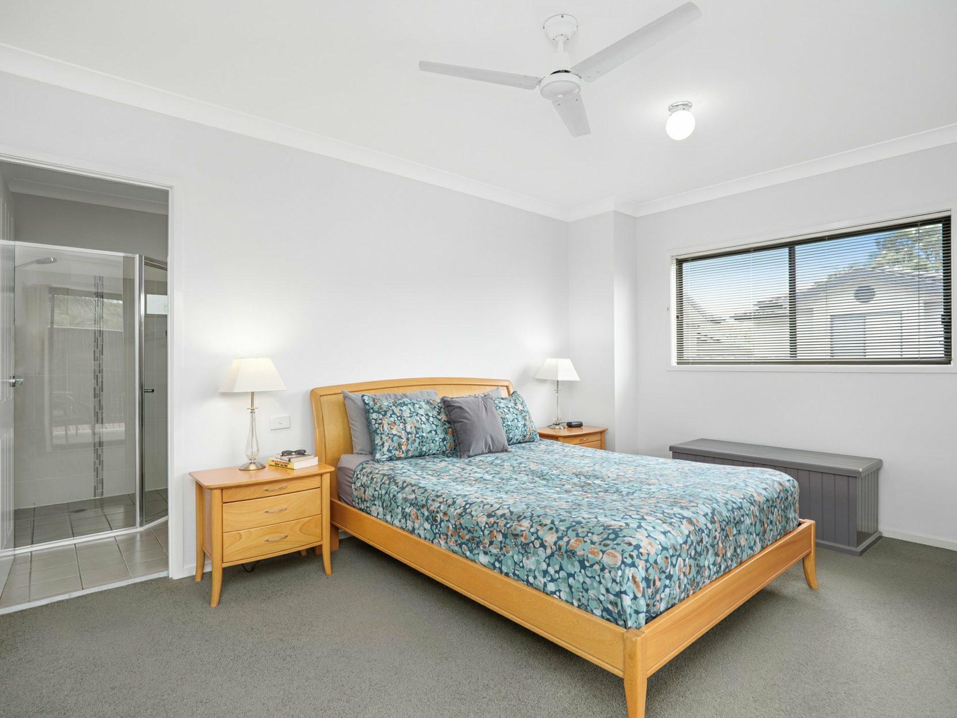 4/13 Fathom Place, Corlette