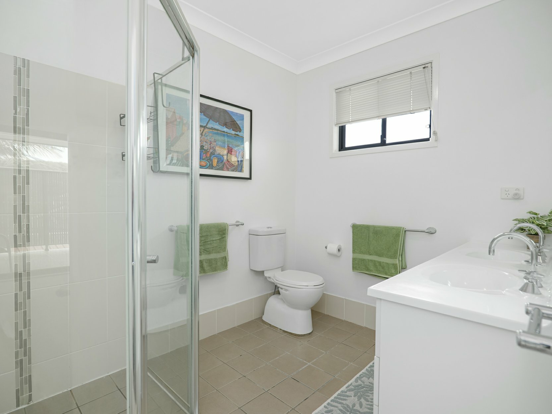 4/13 Fathom Place, Corlette