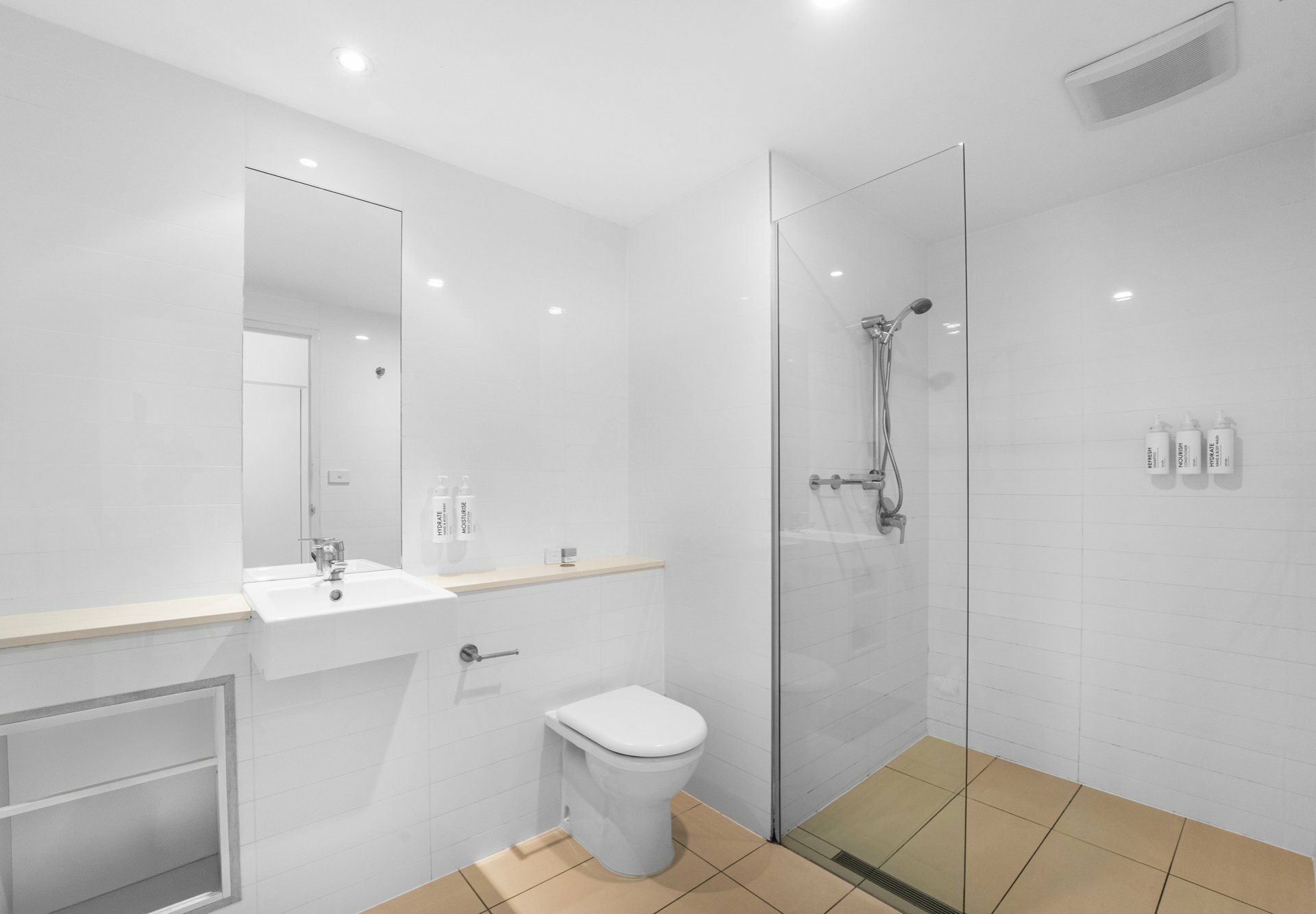 25 (Unit 225)/19 Church Street — photo 7 of 13