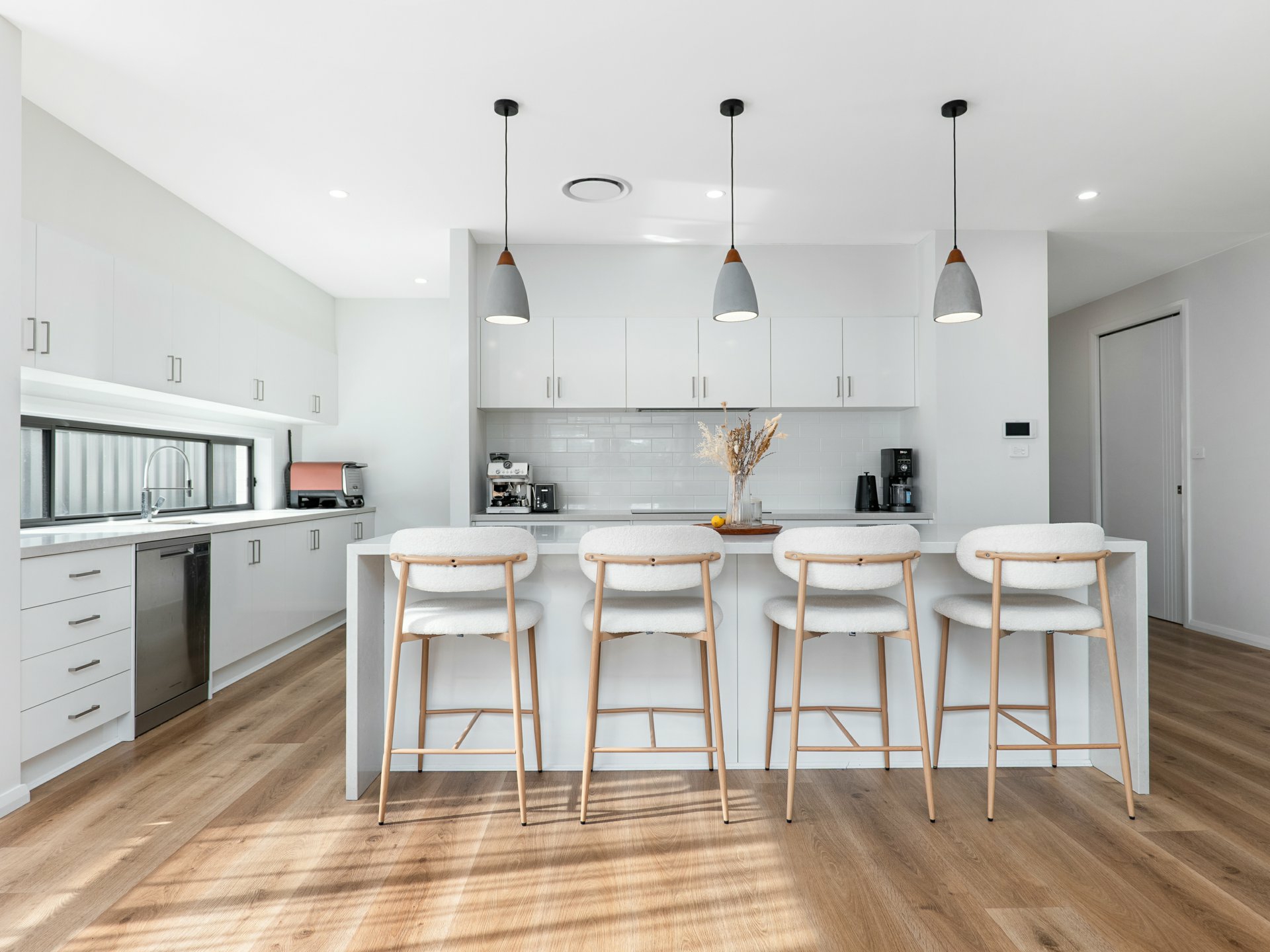 119 Macadamia Circuit — photo 4 of 25